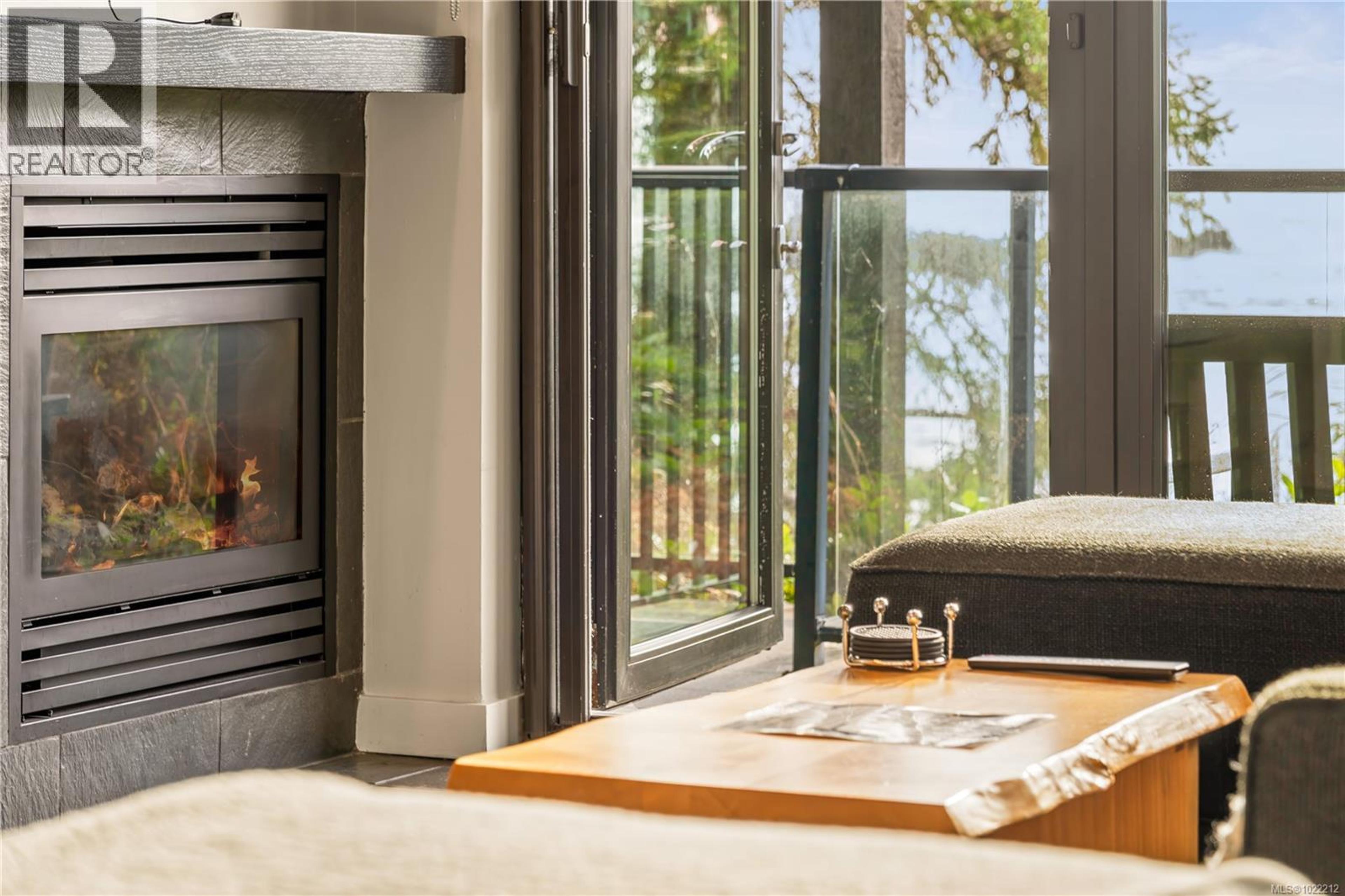 #1602 596 MARINE DR - 29