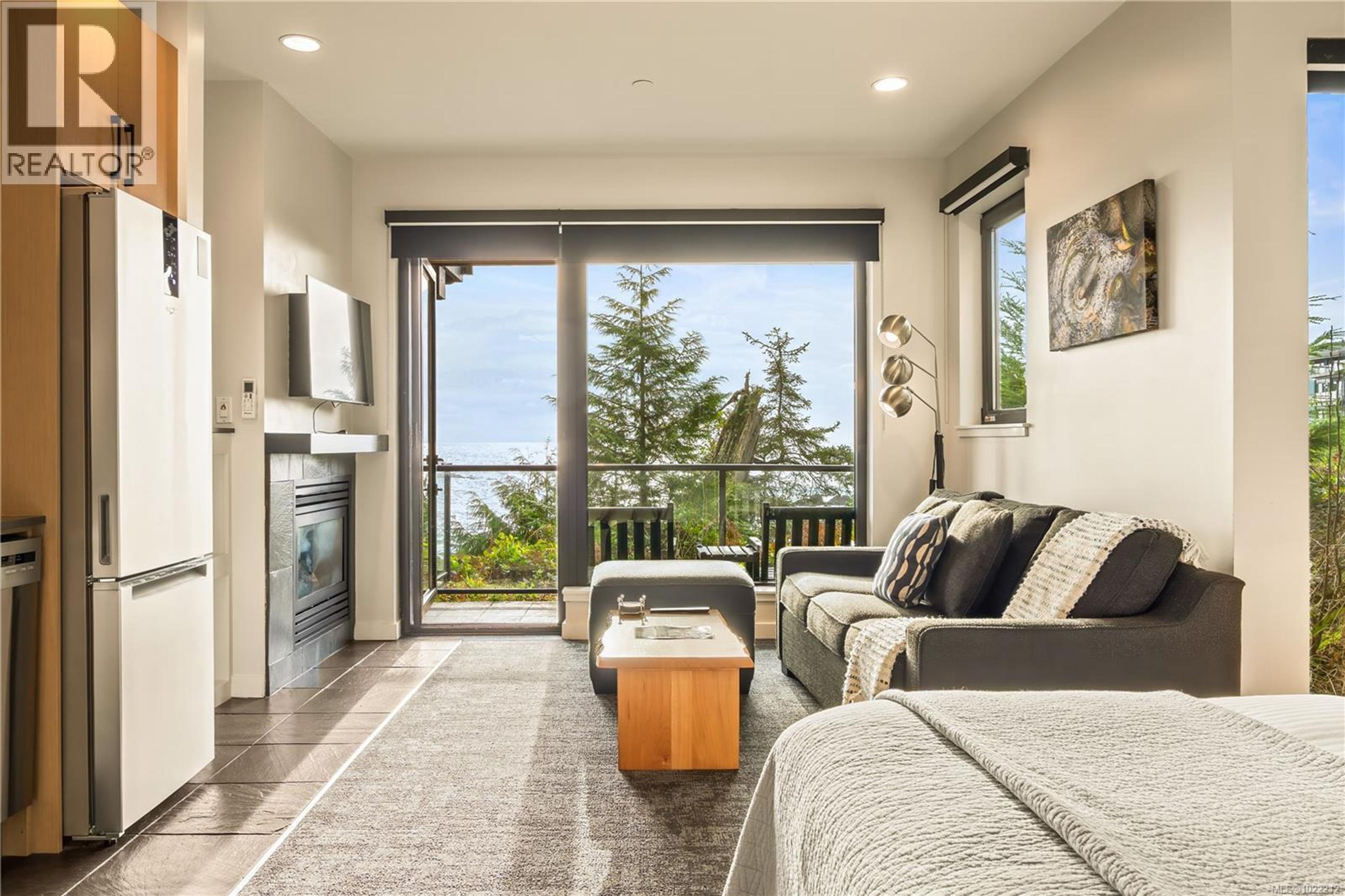 #1602 596 MARINE DR - 18