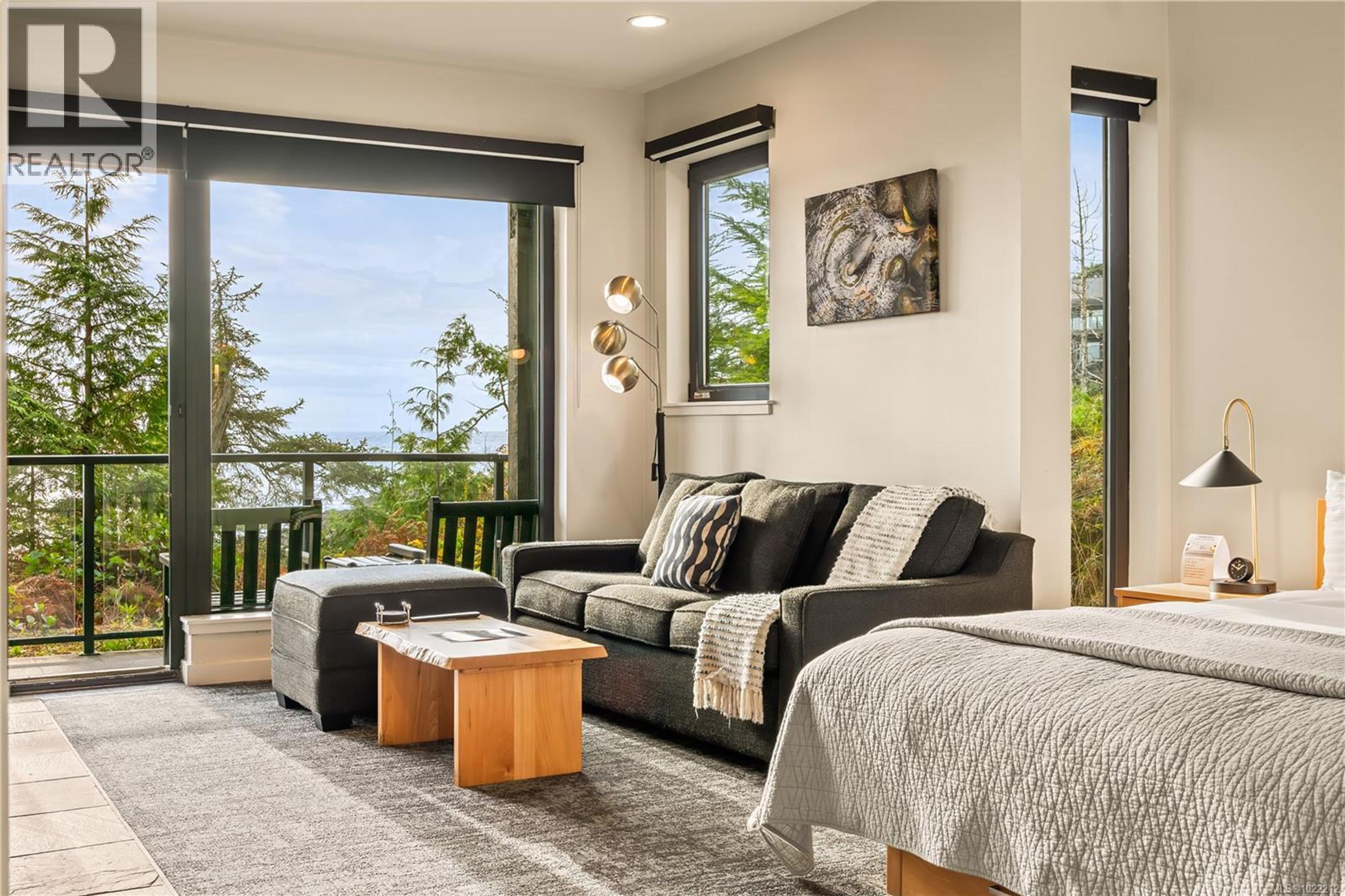 #1602 596 MARINE DR - 19