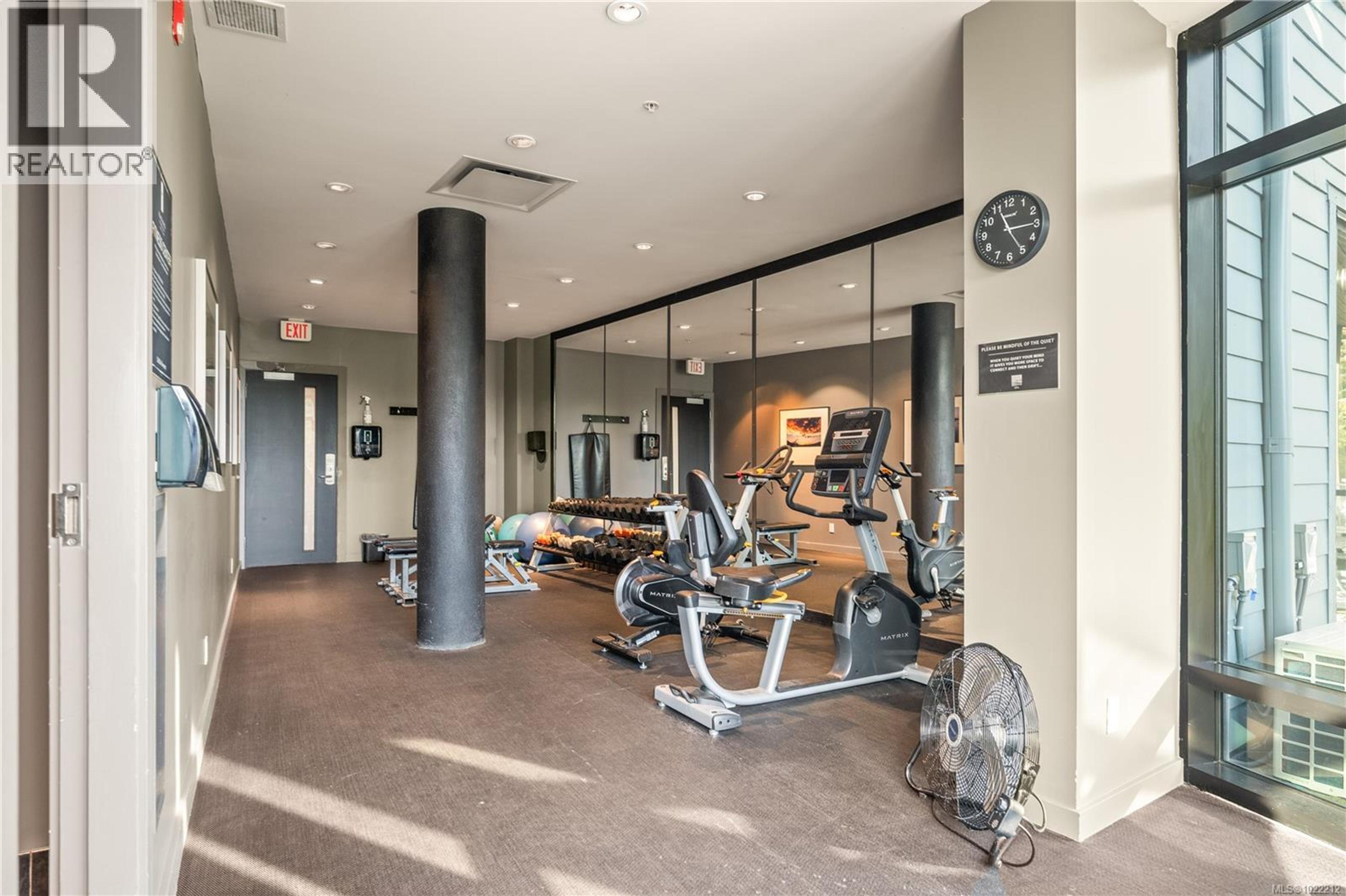 #1602 596 MARINE DR - 41