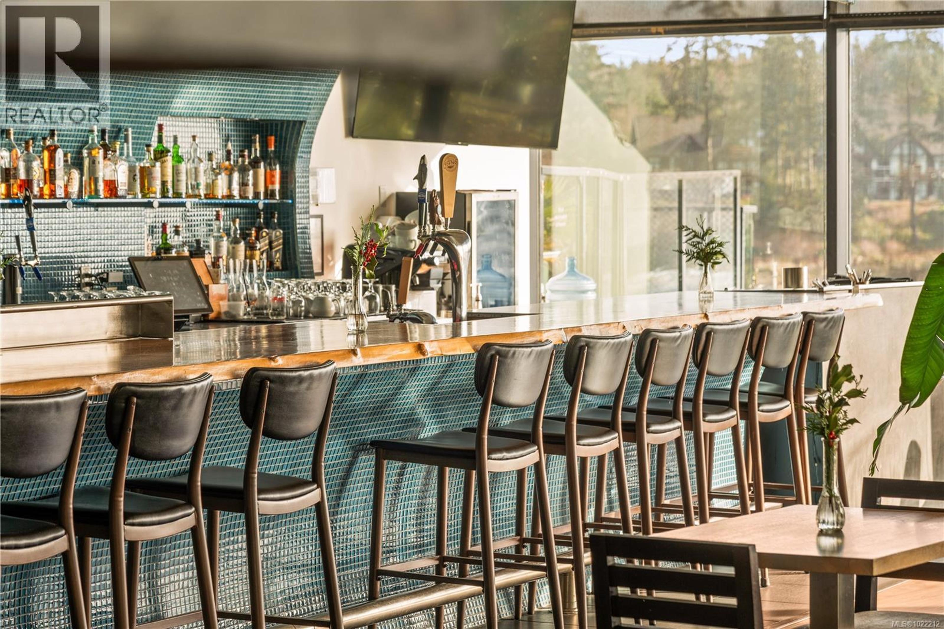 #1602 596 MARINE DR - 44