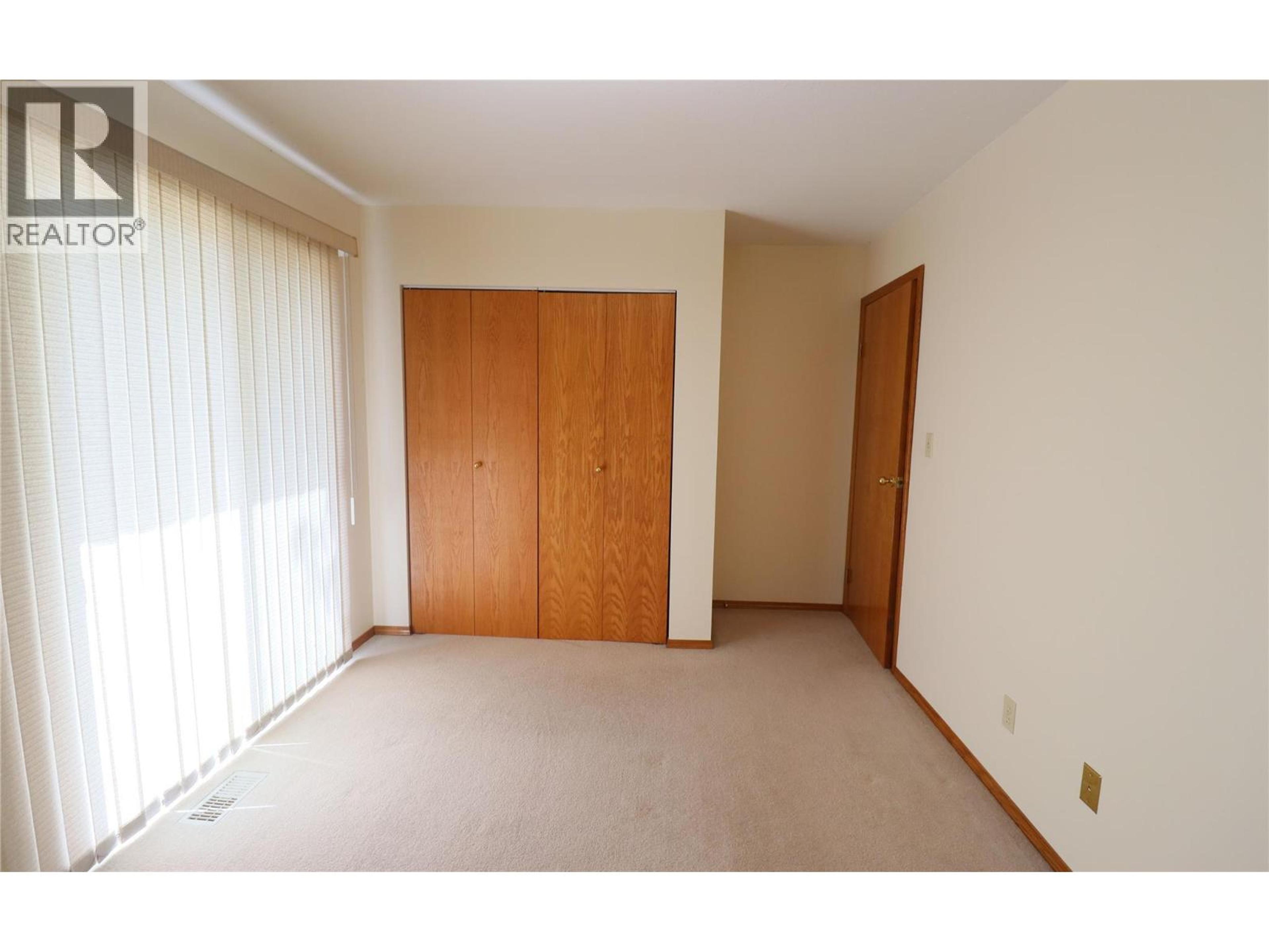 210 WINNIPEG AVENUE - 24