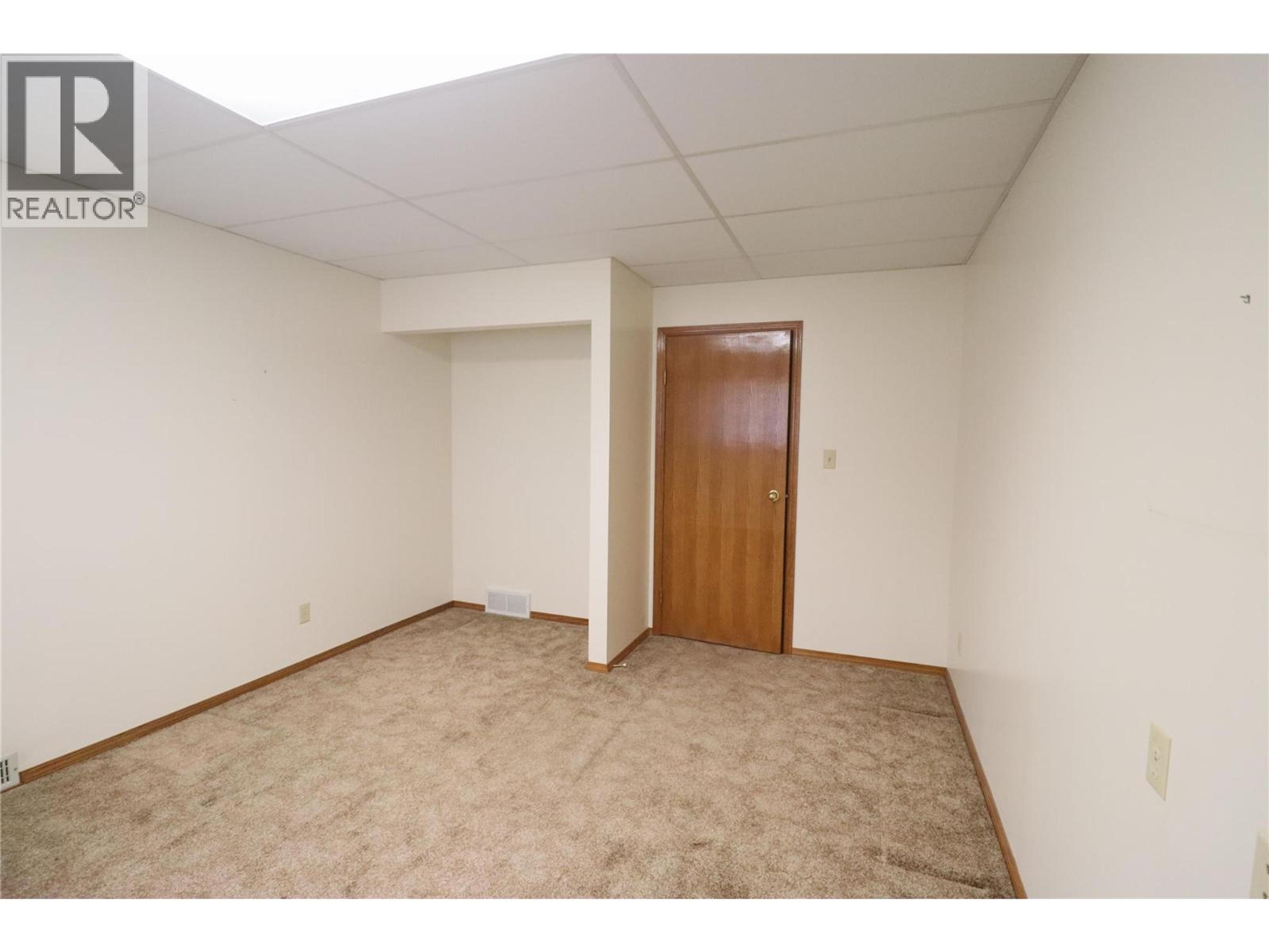 210 WINNIPEG AVENUE - 37