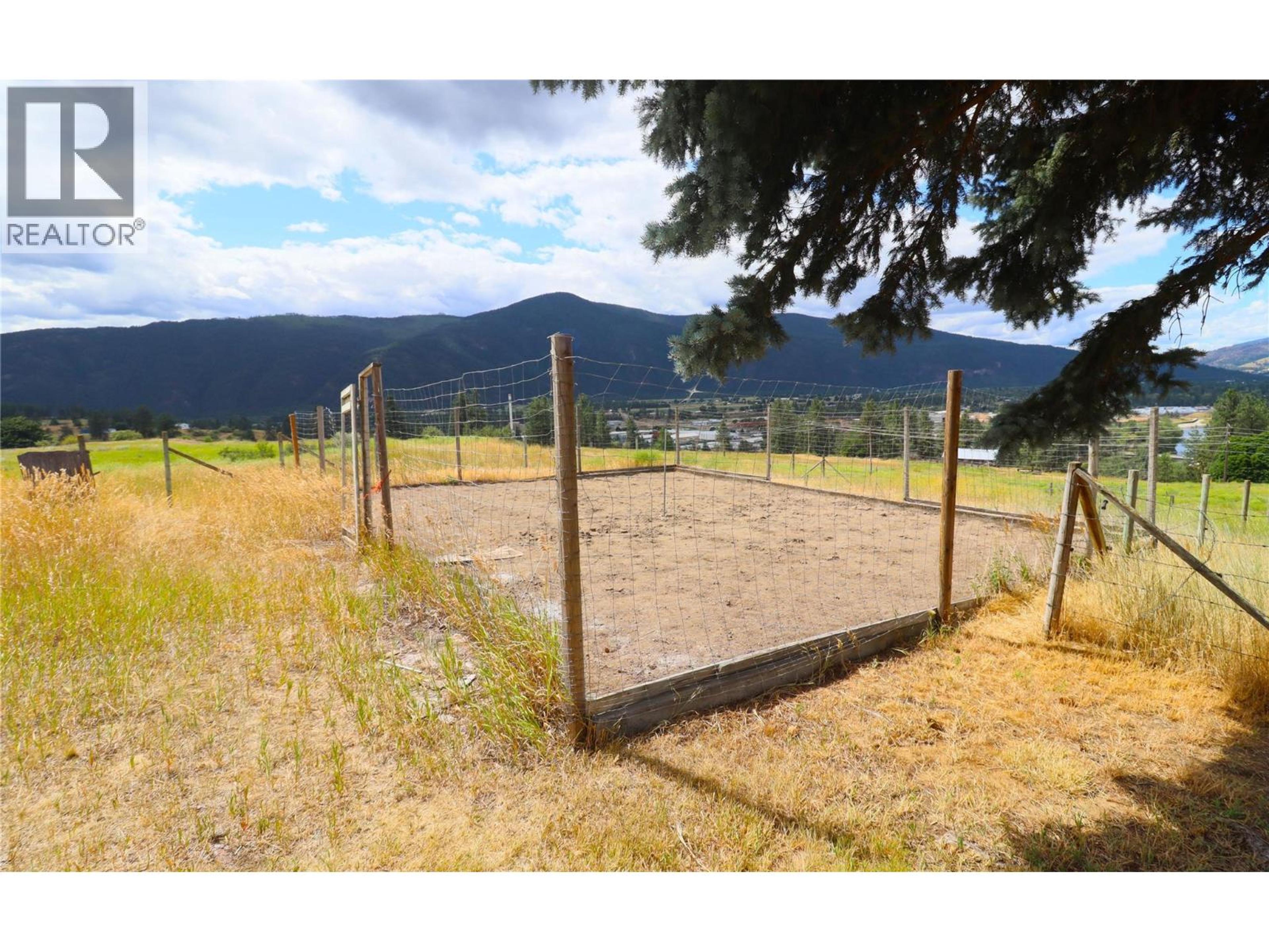 210 WINNIPEG AVENUE - 46