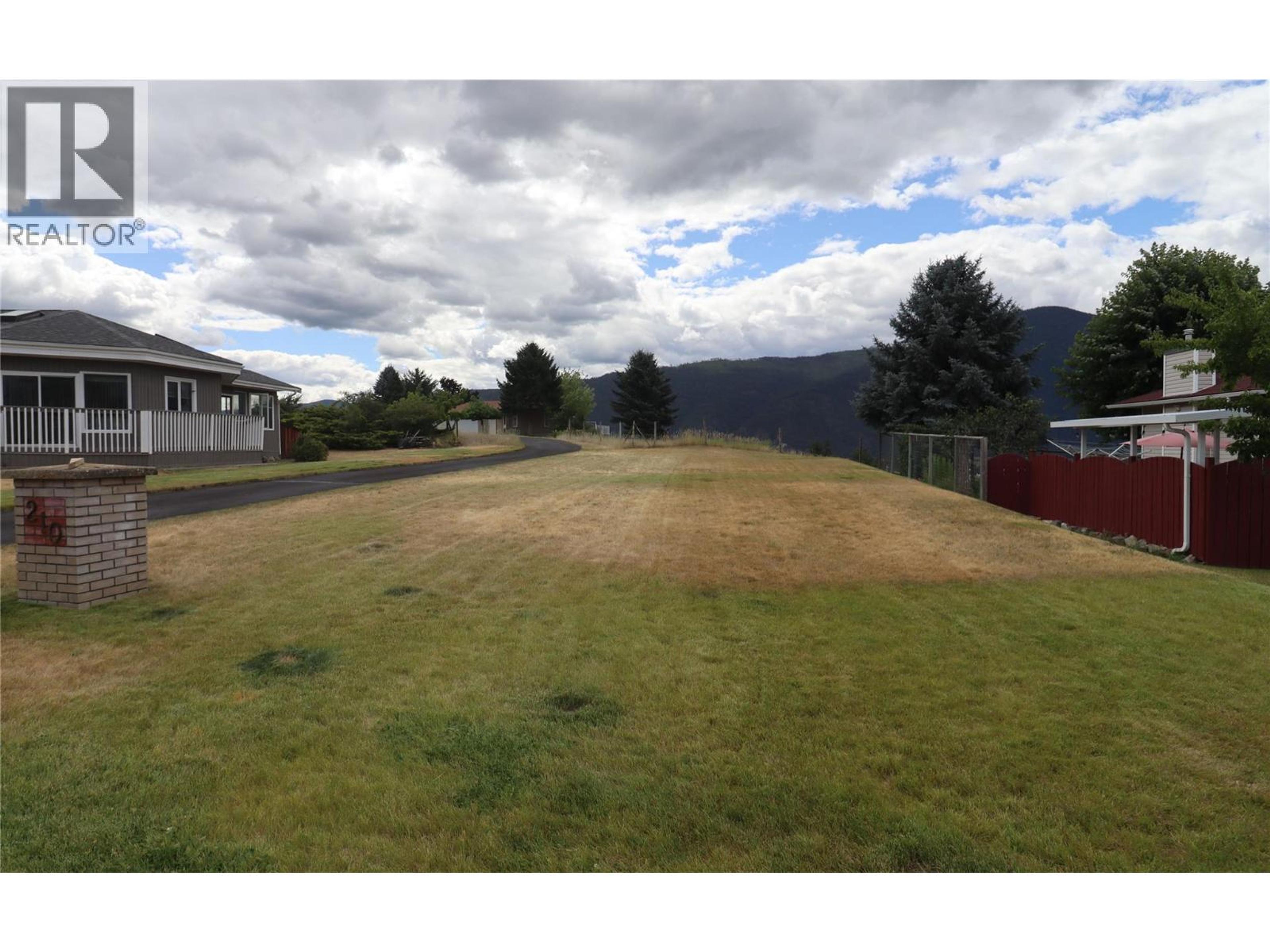 210 WINNIPEG AVENUE - 51