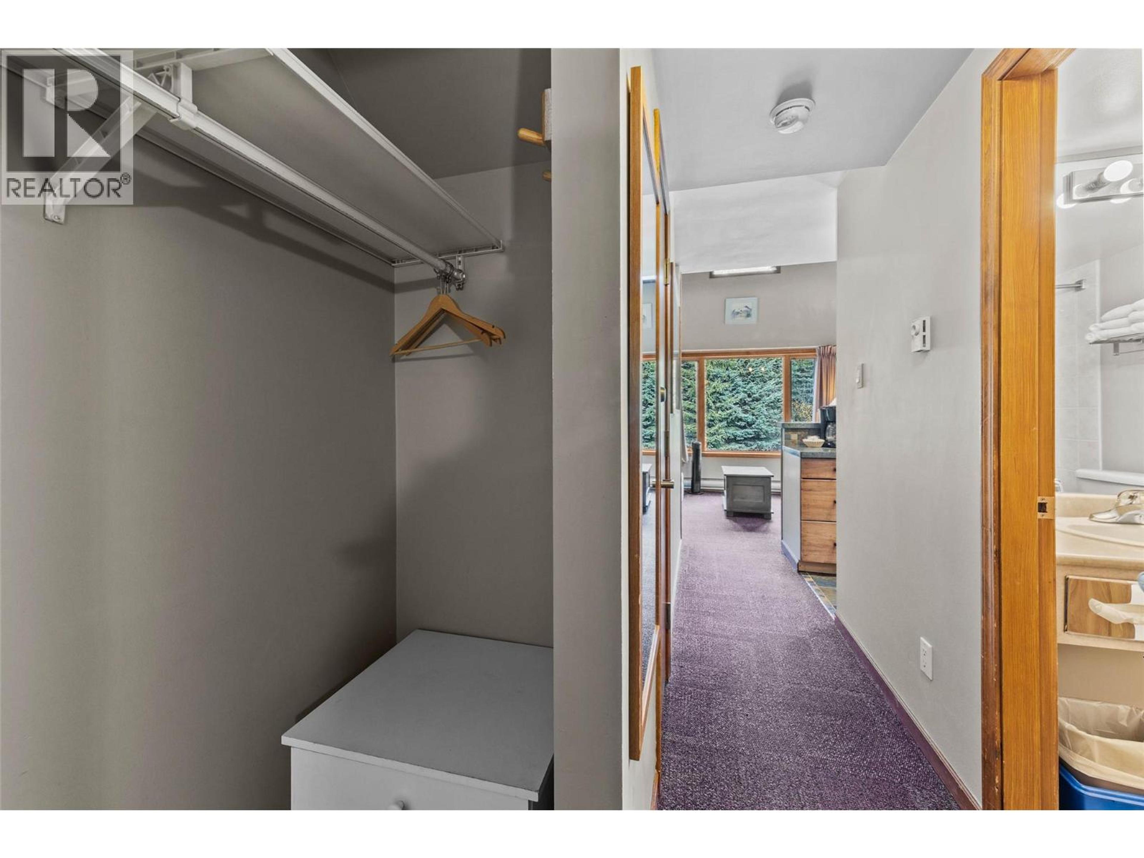 #433 3220 VILLAGE WAY - Image 5