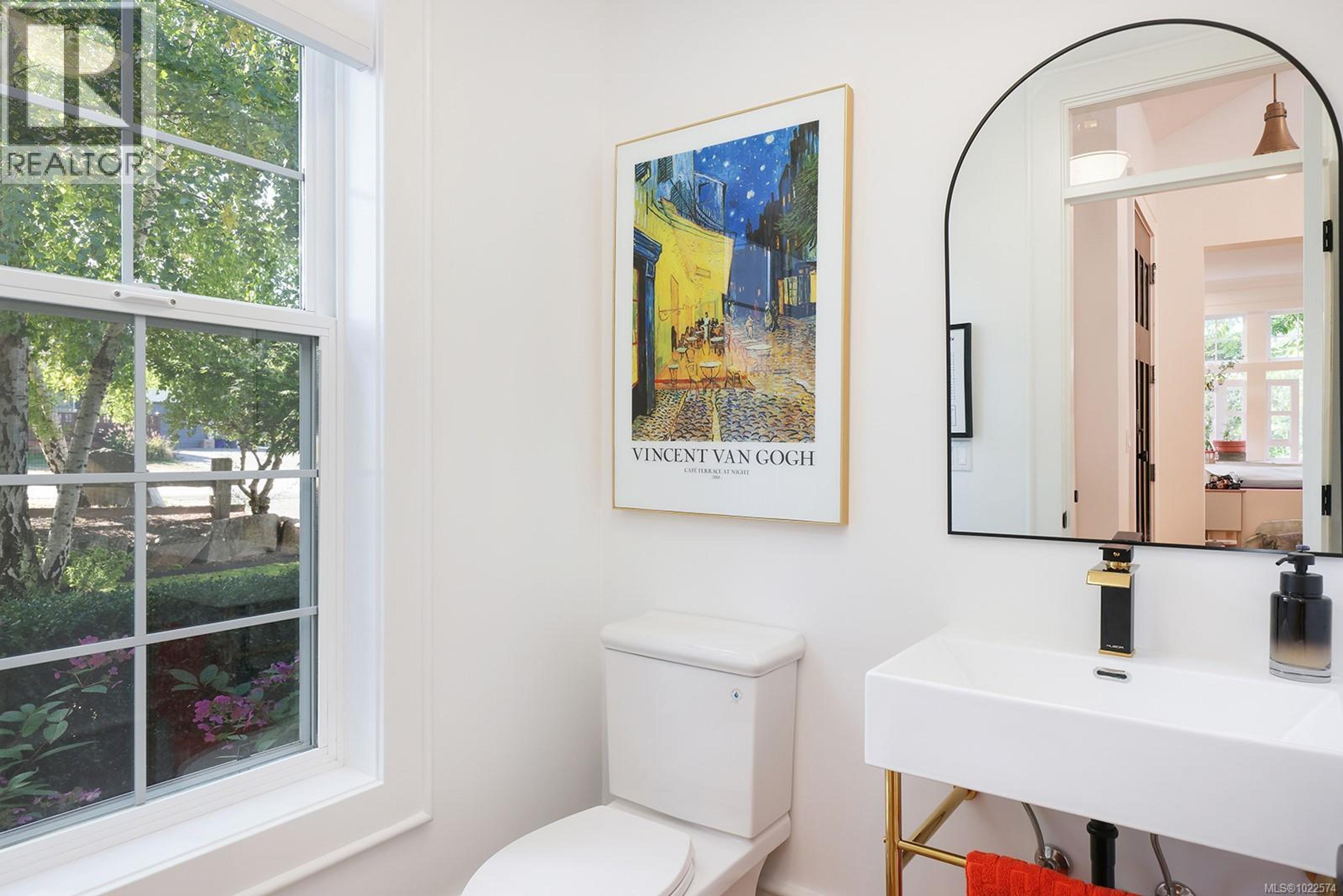 563 EAGLECREST DR - 36