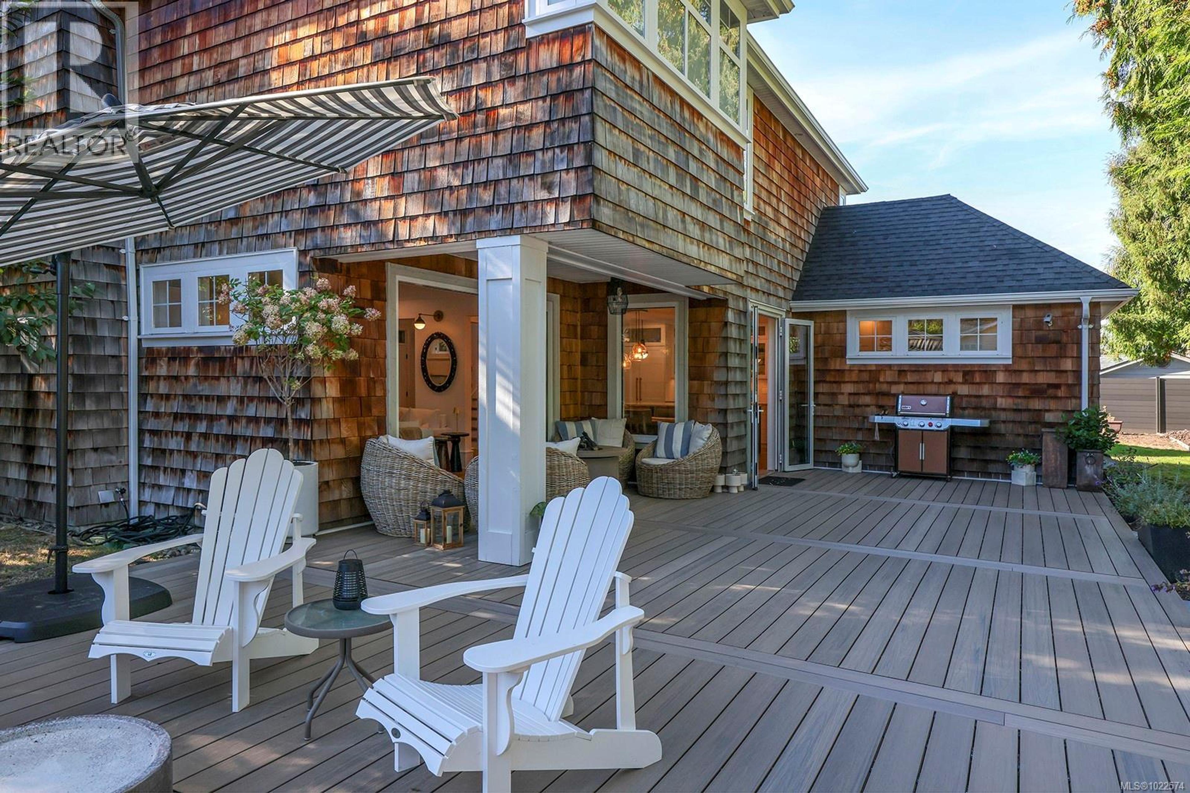 563 EAGLECREST DR - 51