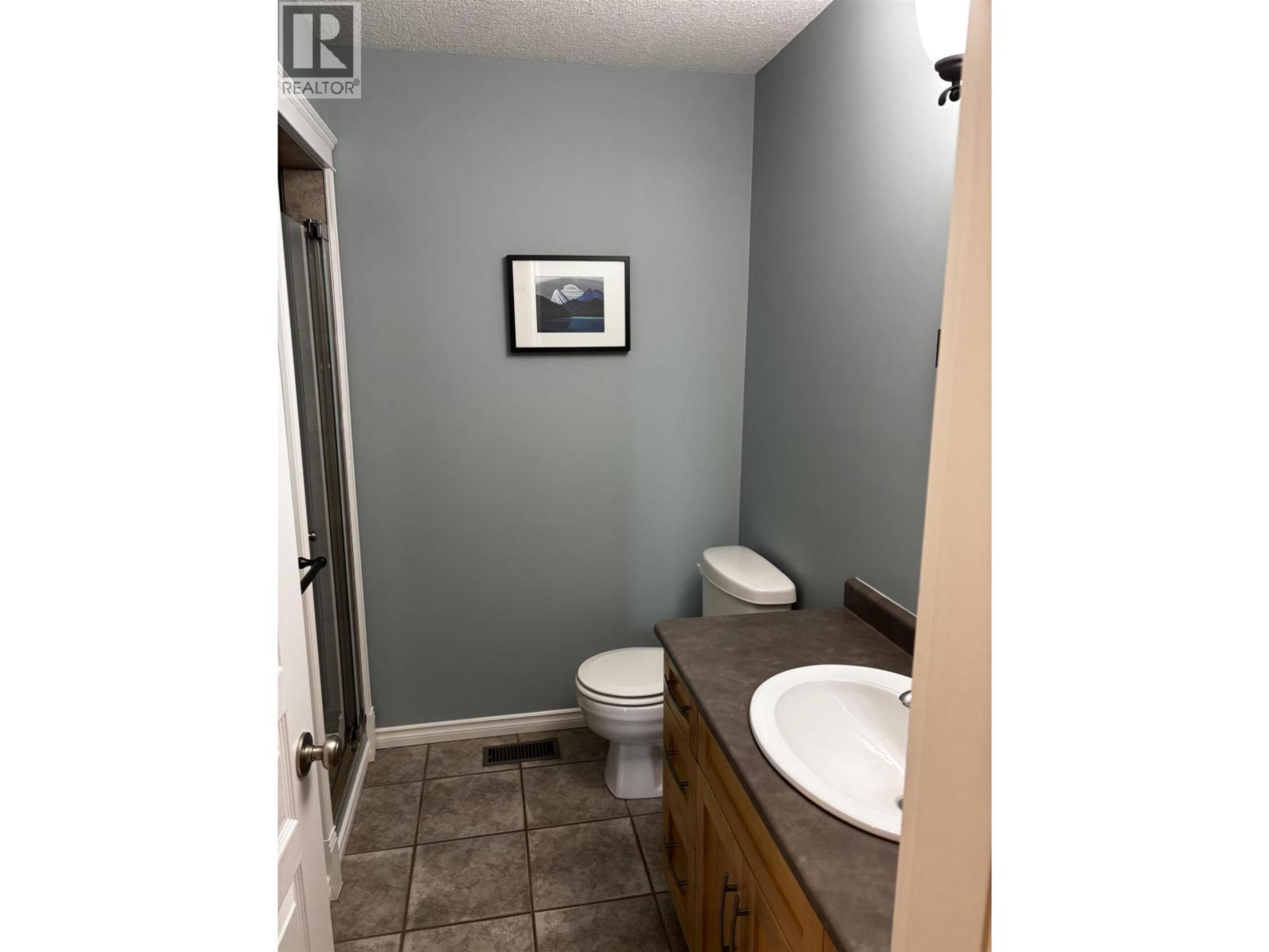 9104 118 AVENUE - 18