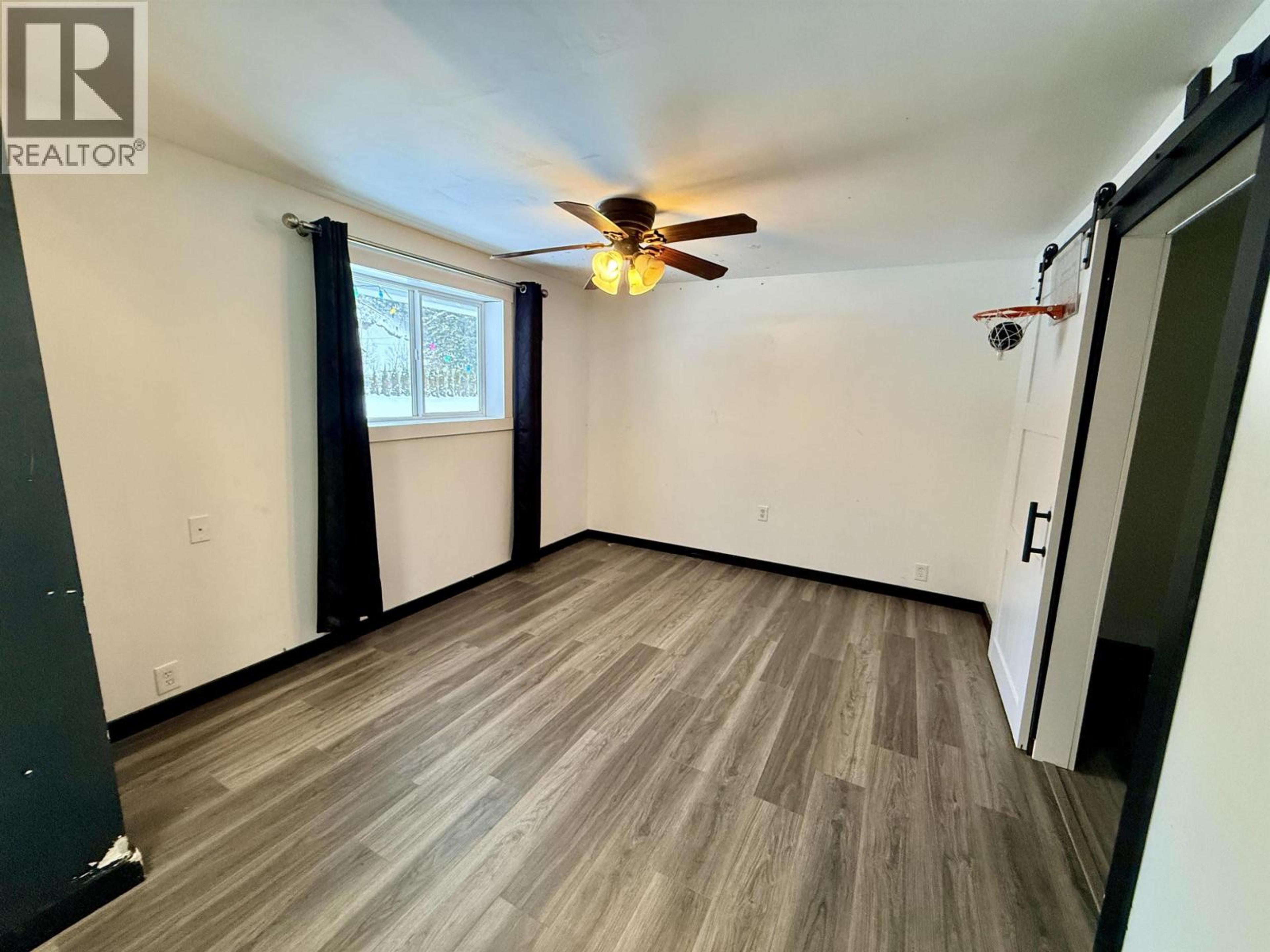 1661 FRASER FLATS ROAD - 21