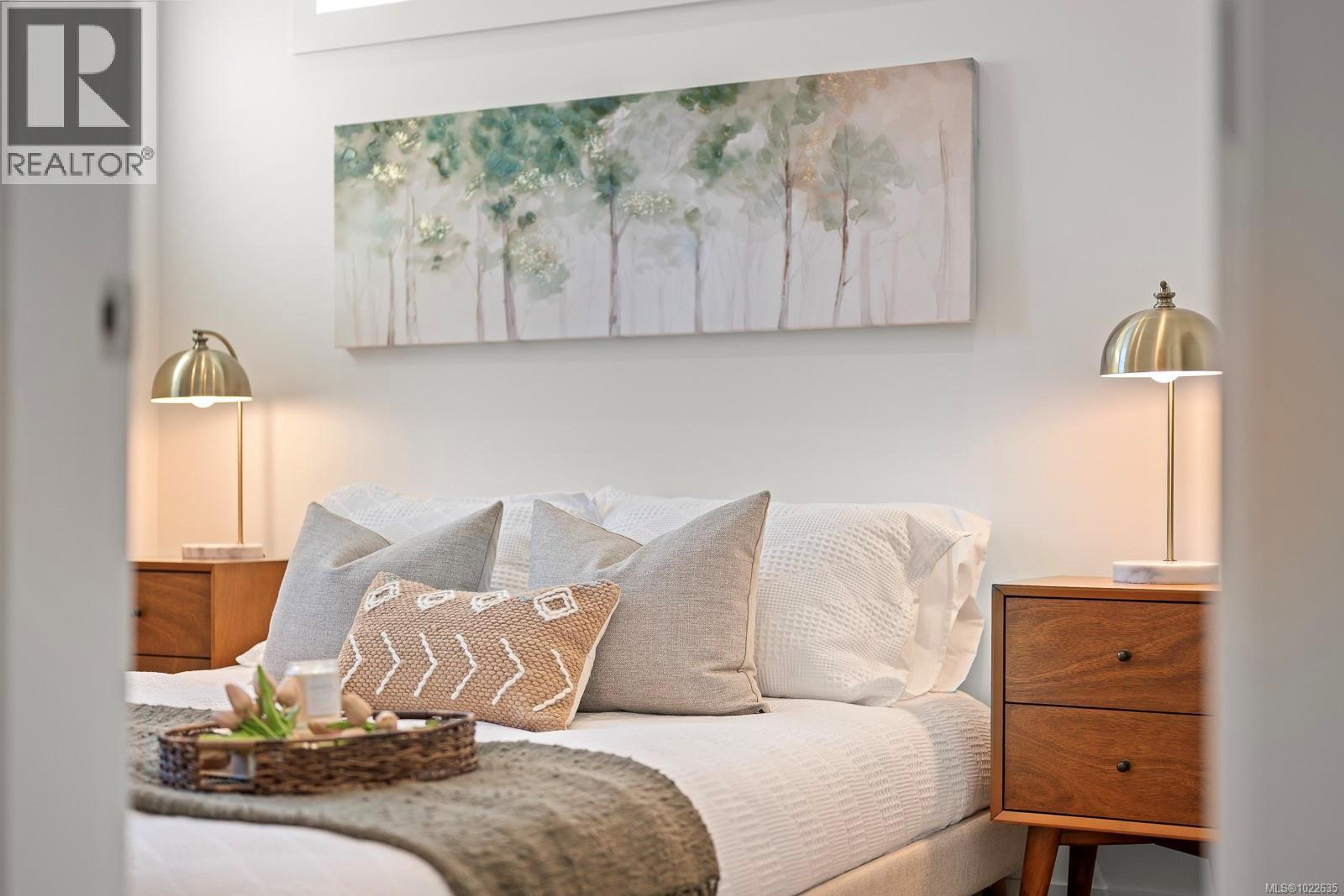 #22 3025 ROYSTON RD - 21