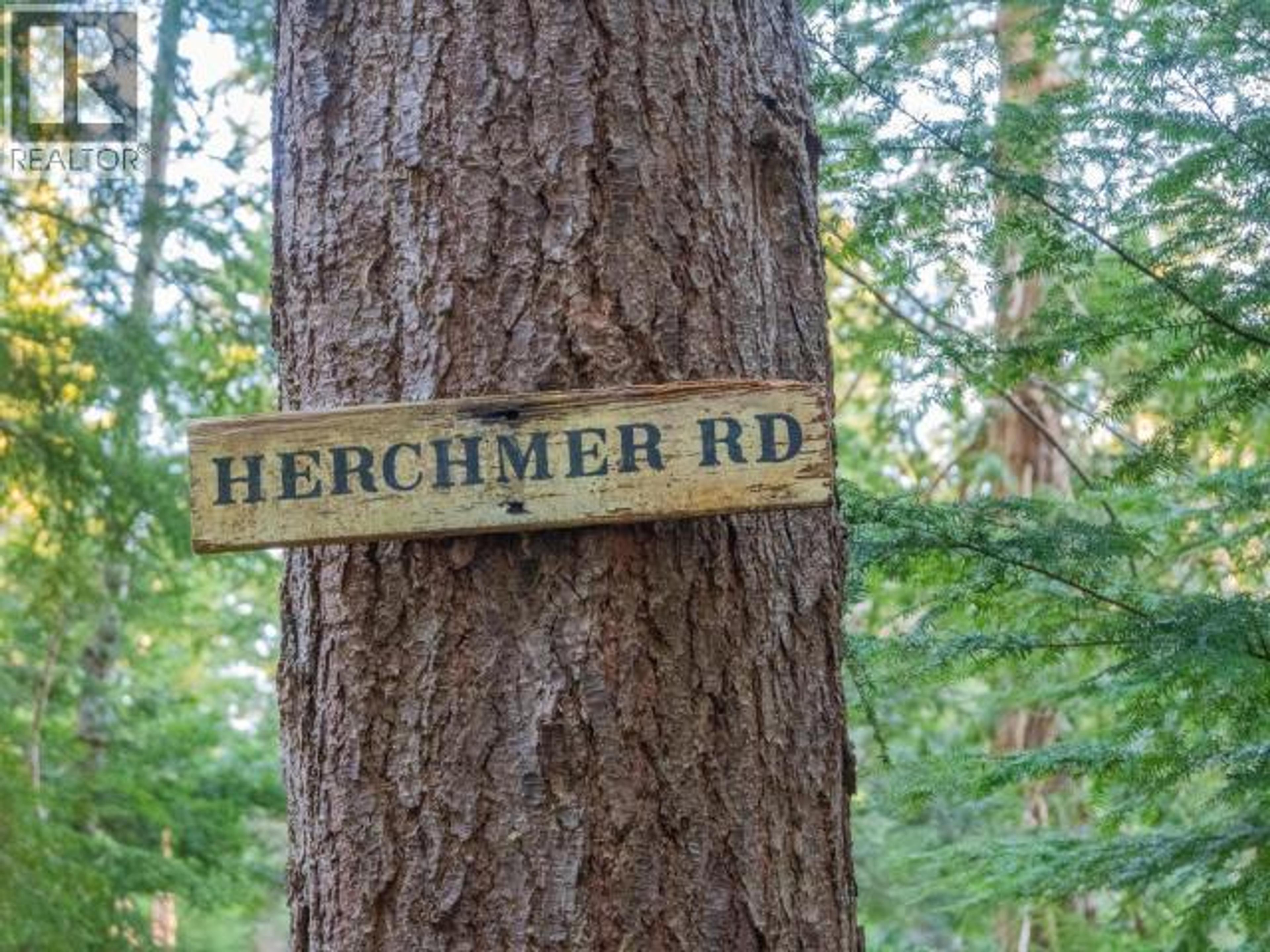 1136 HERCHMER ROAD - 4
