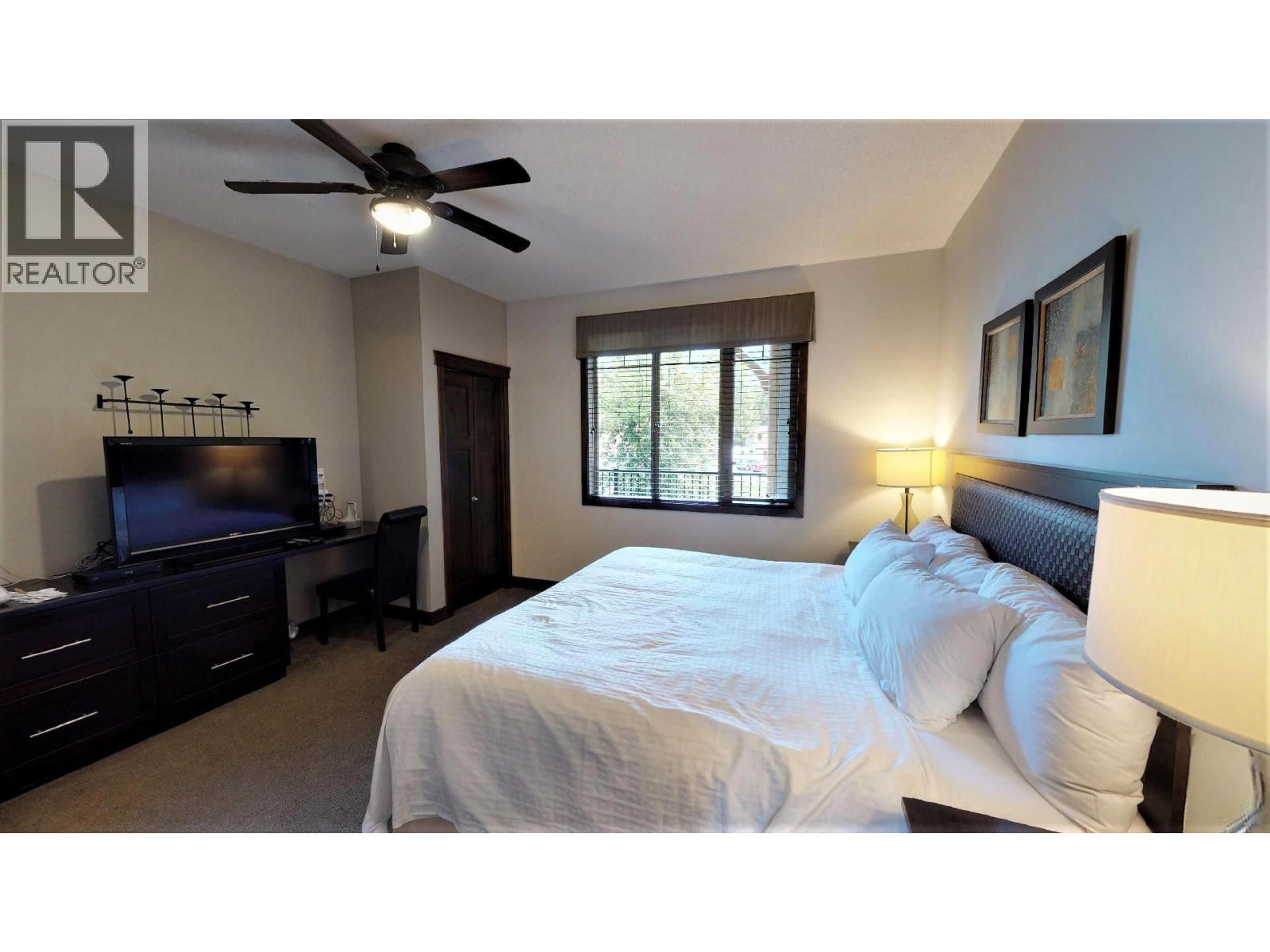 #725 I1 700 BIGHORN BOULEVARD - 22