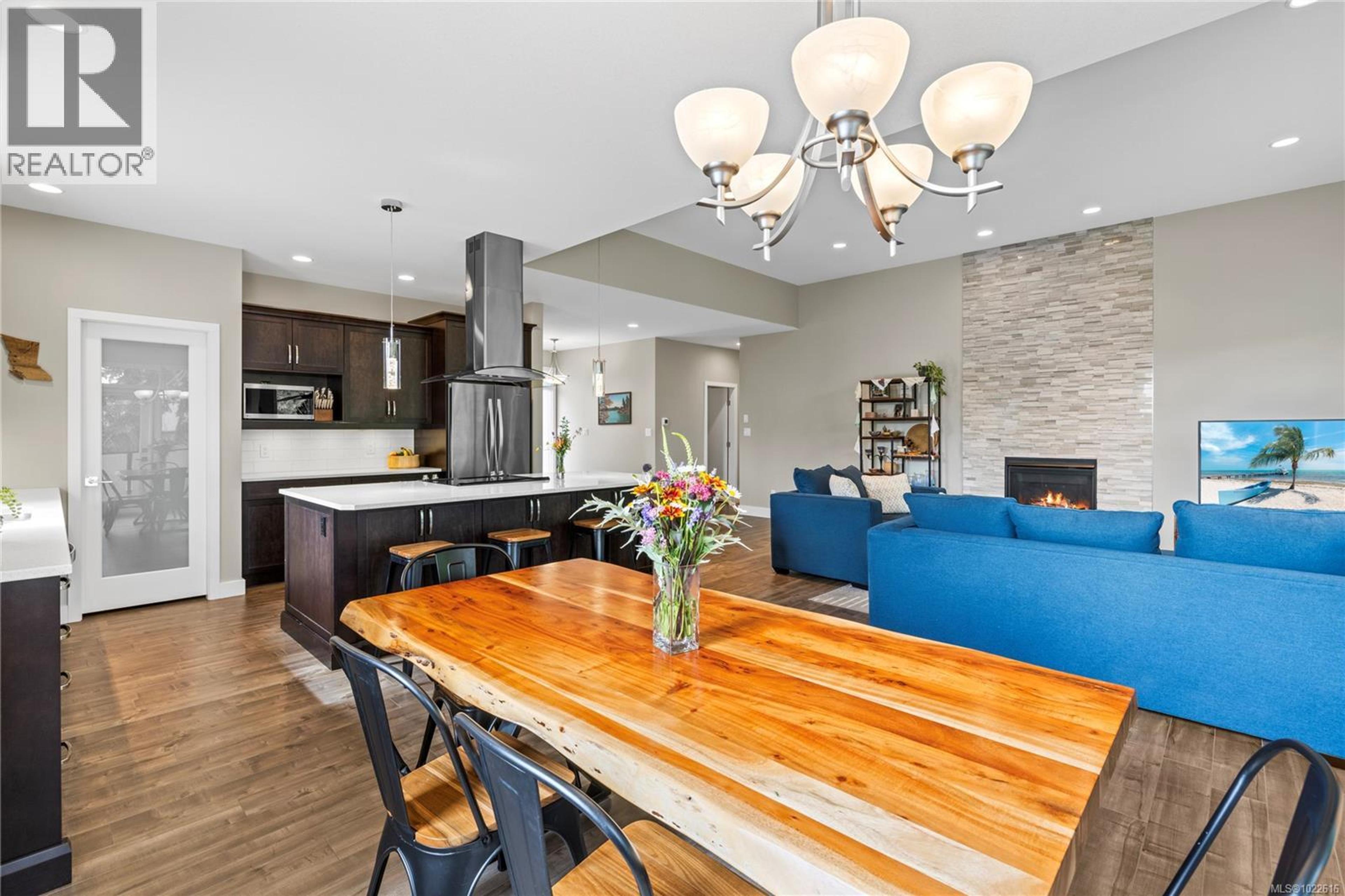 838 STIRLING DR - 12