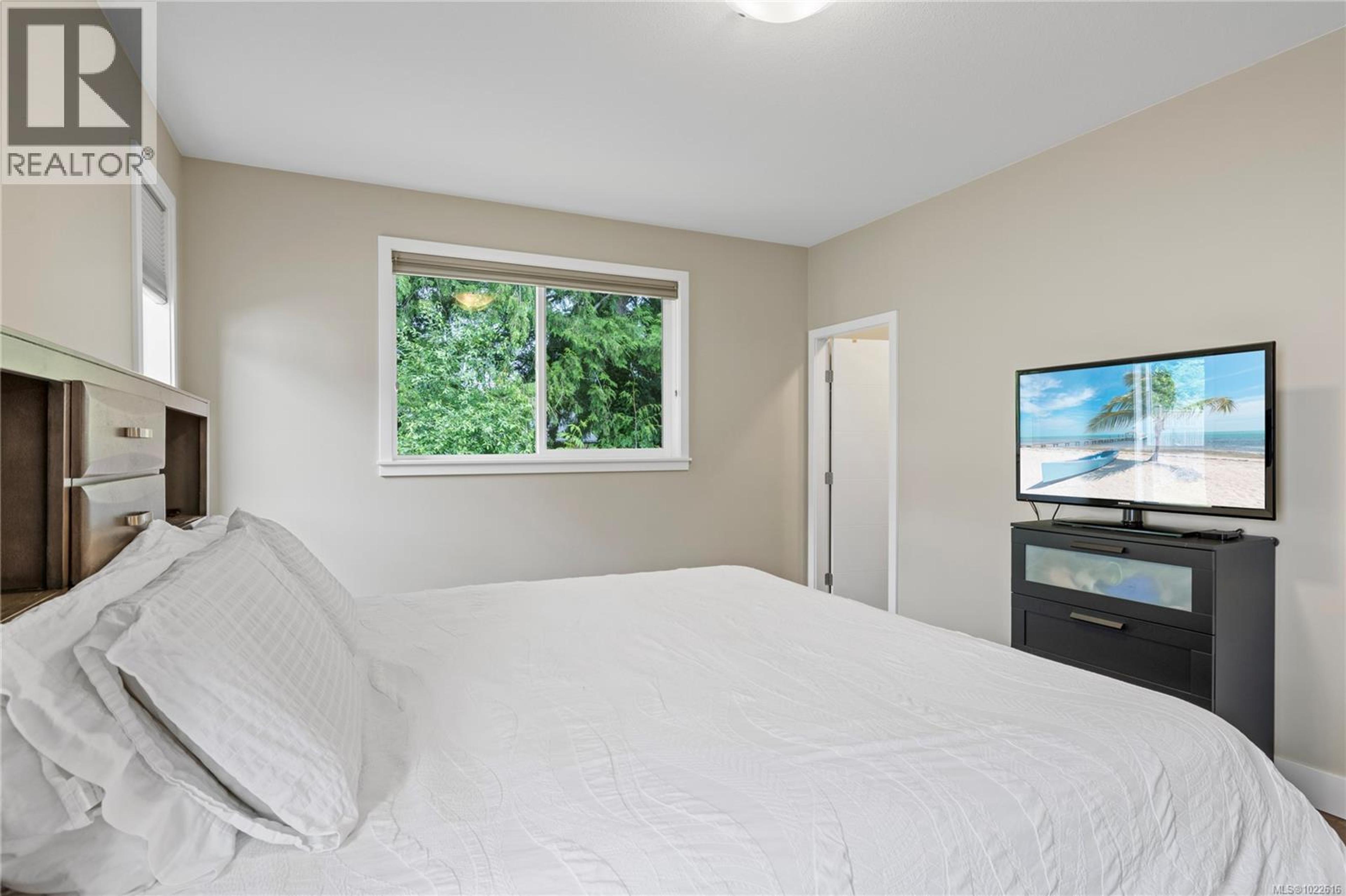 838 STIRLING DR - 19