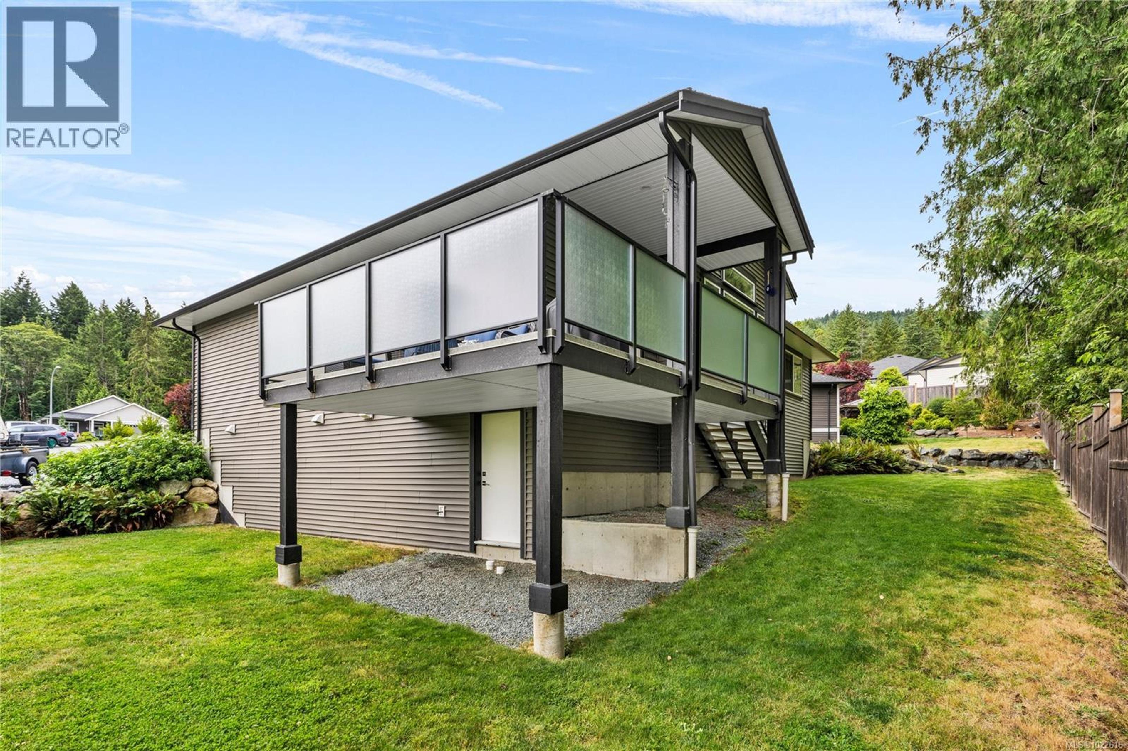 838 STIRLING DR - 36