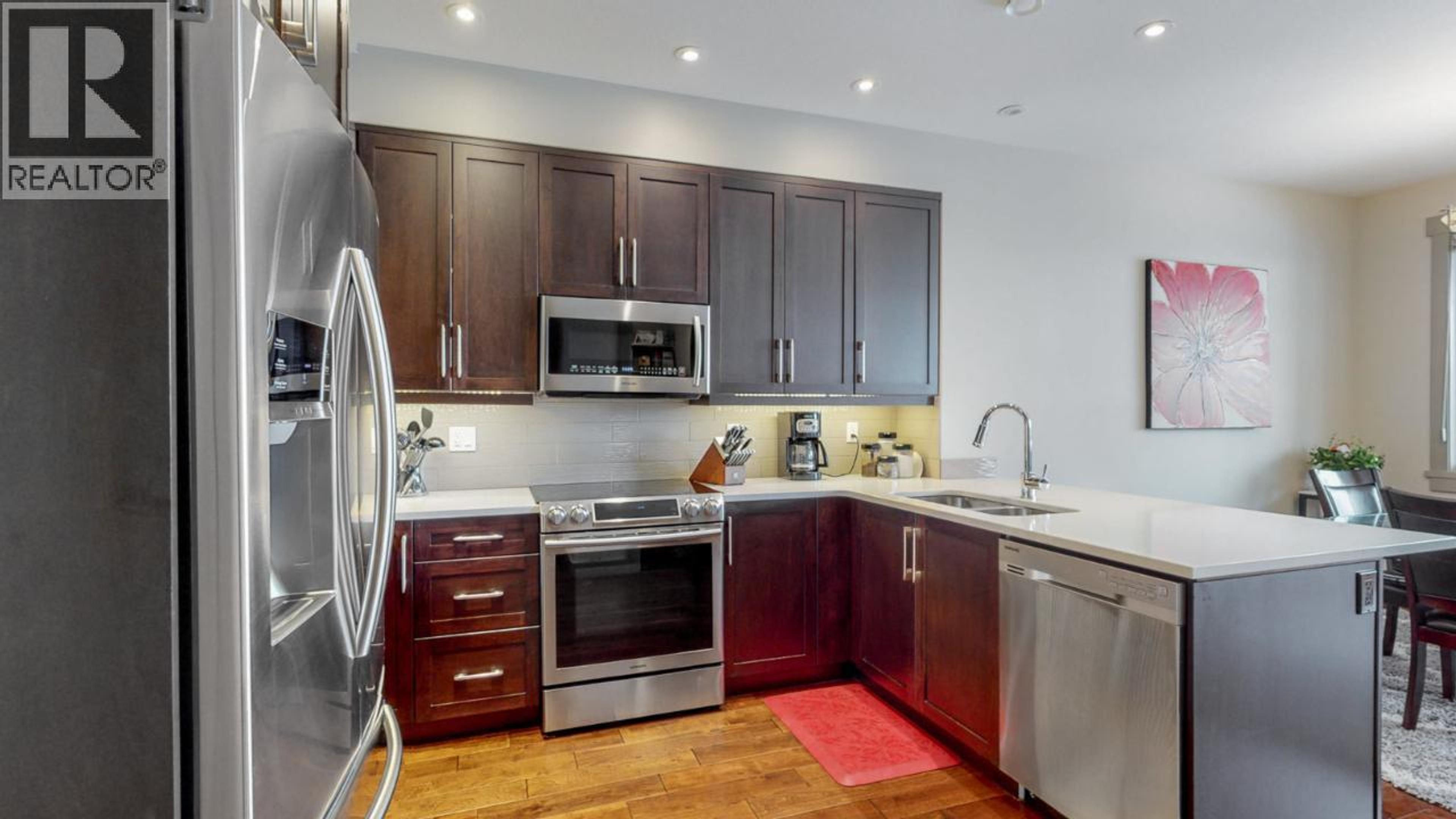 #16 12300 PINEHURST PLACE - 11