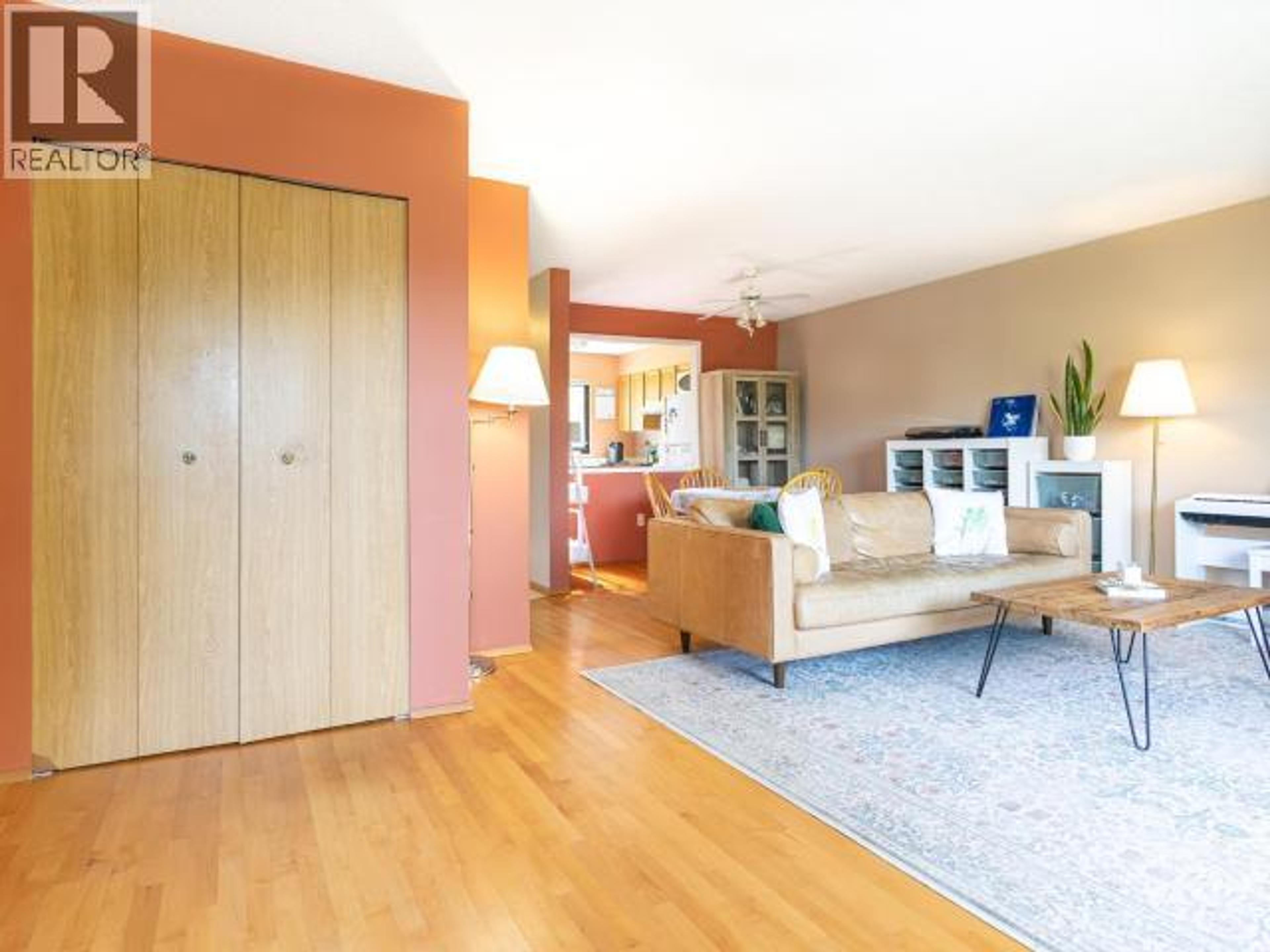 #1 4651 HARVIE AVE - 12