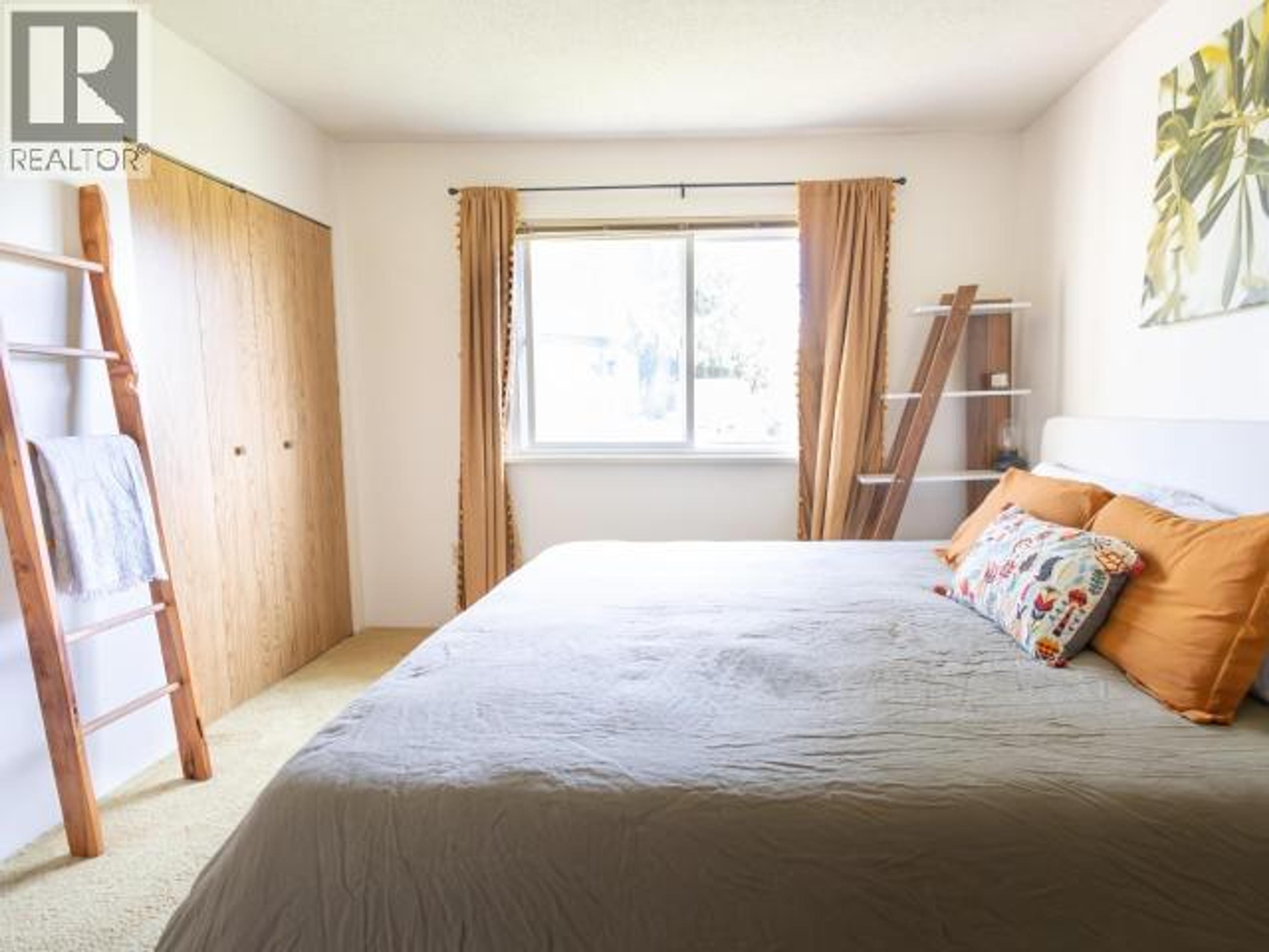 #1 4651 HARVIE AVE - 26