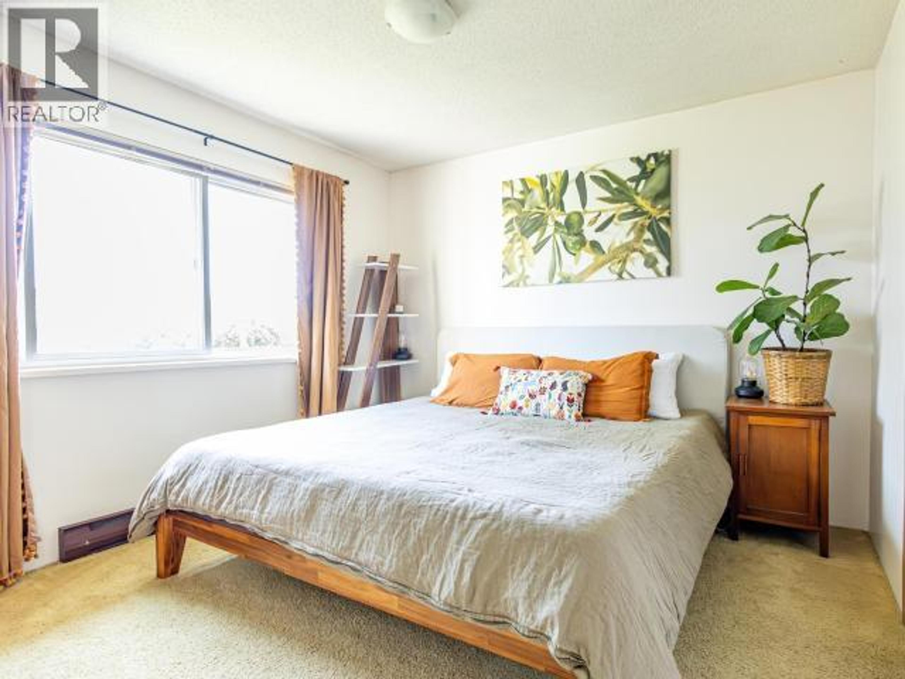 #1 4651 HARVIE AVE - 25