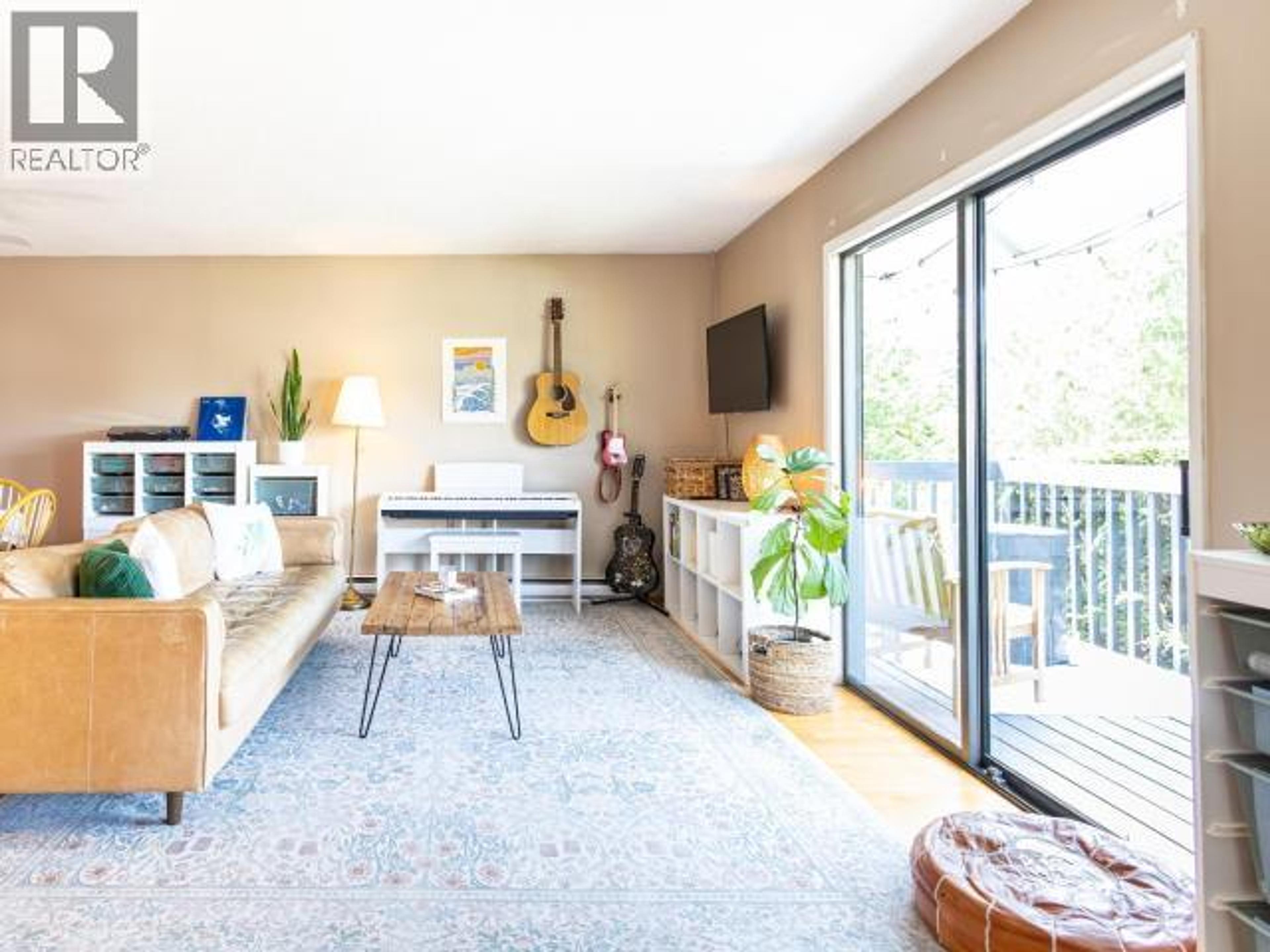 #1 4651 HARVIE AVE - 13