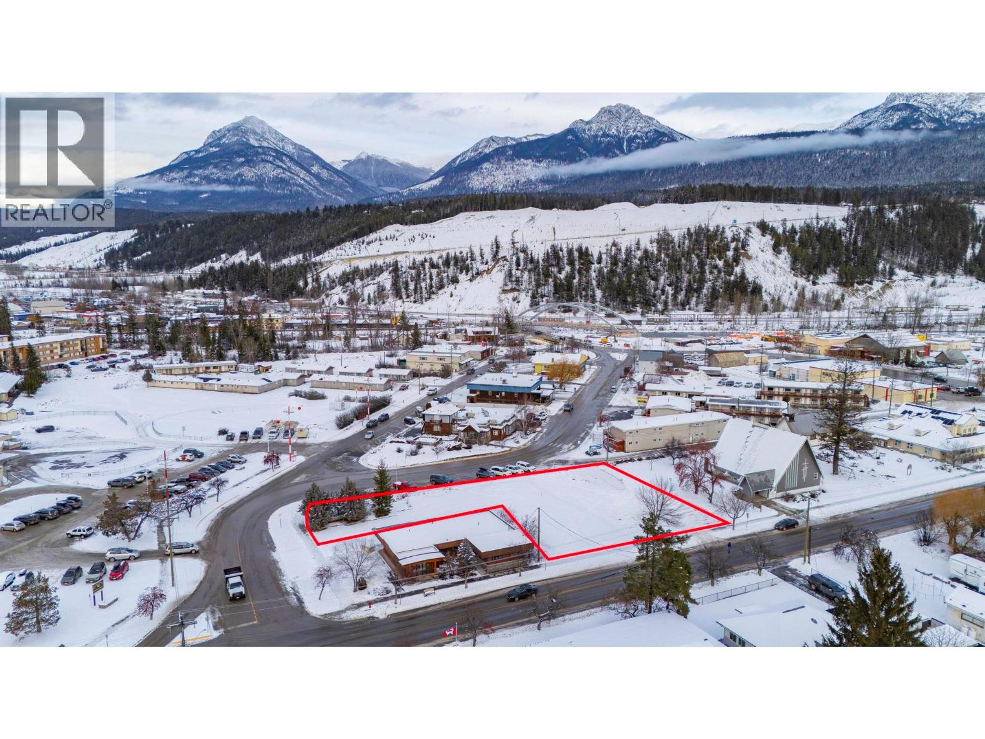 837 PARK DRIVE - Image 2