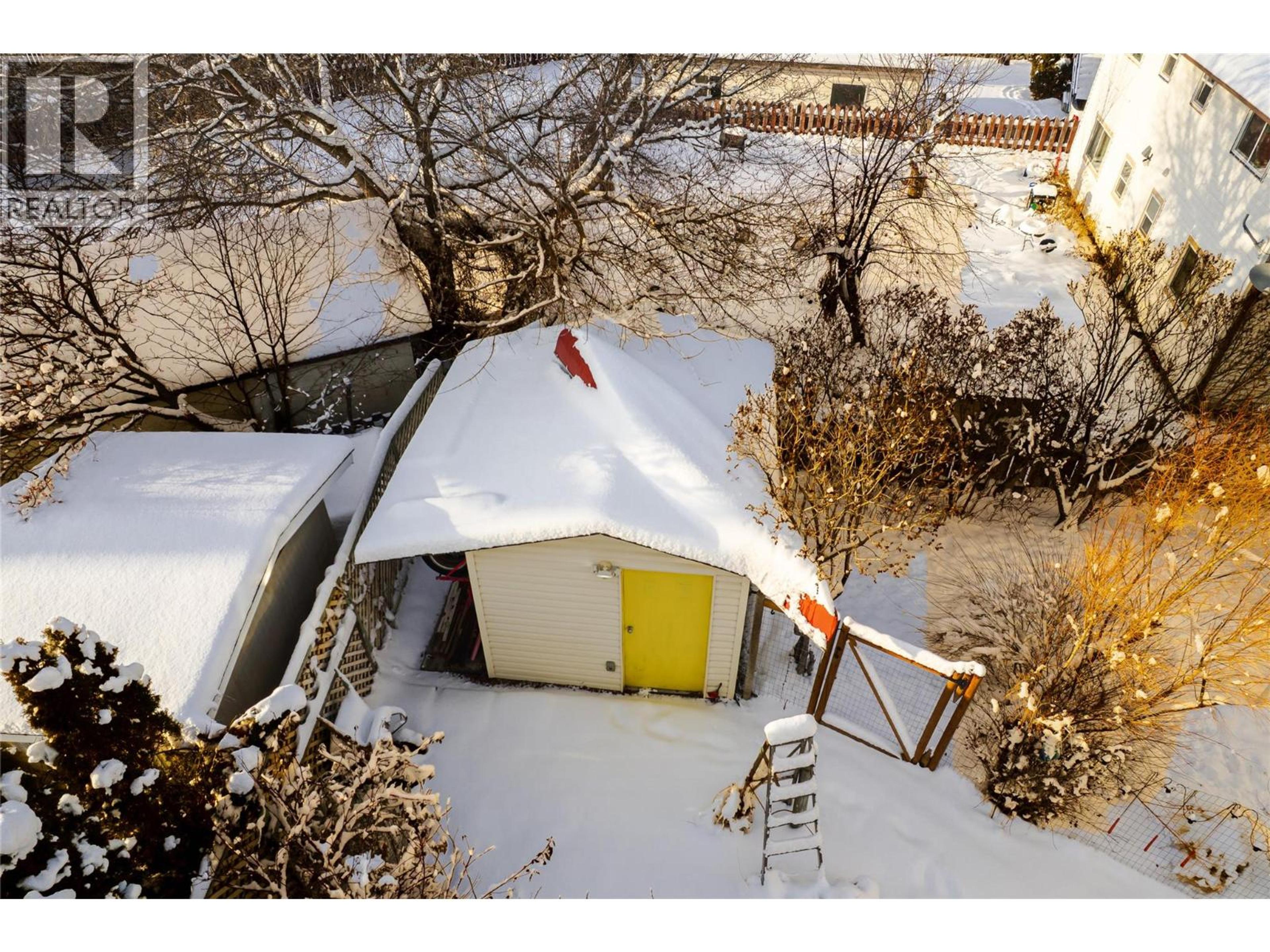 2952 CLAPPERTON AVENUE - 65