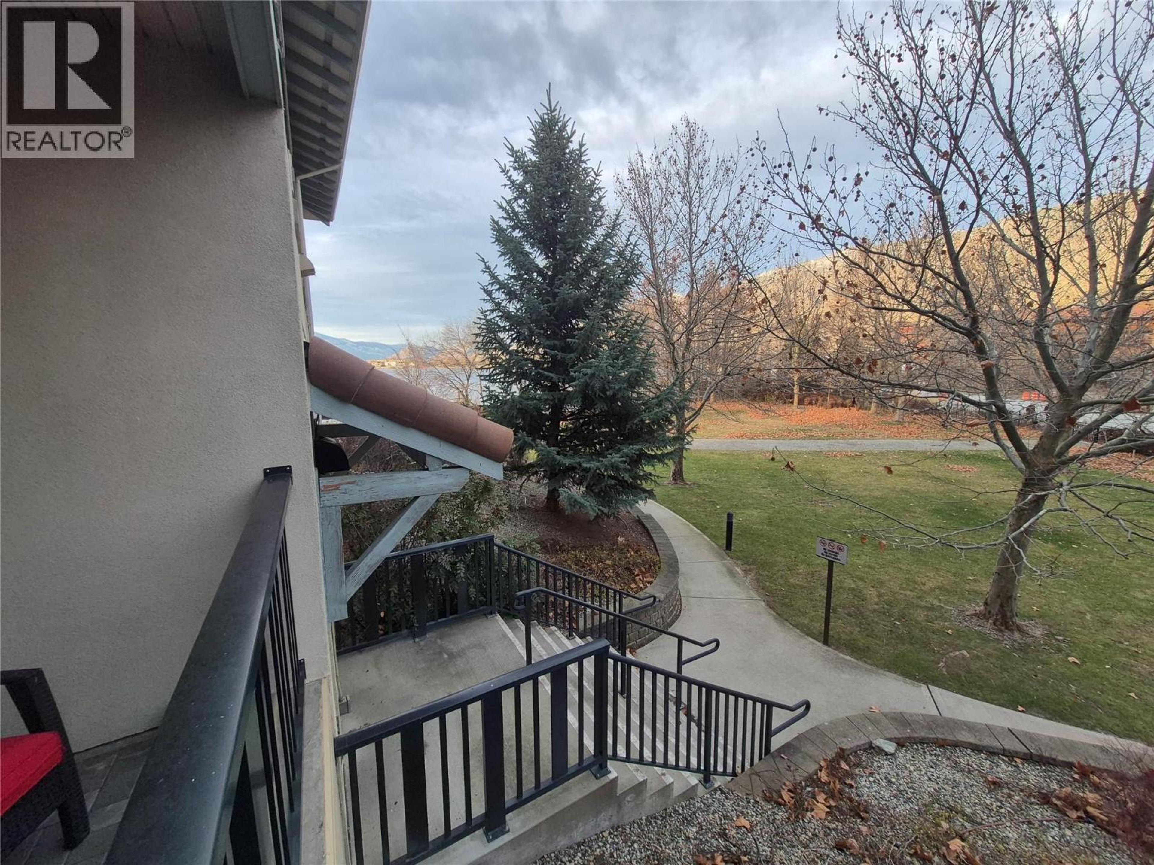 #146 4200 LAKESHORE DRIVE - 22