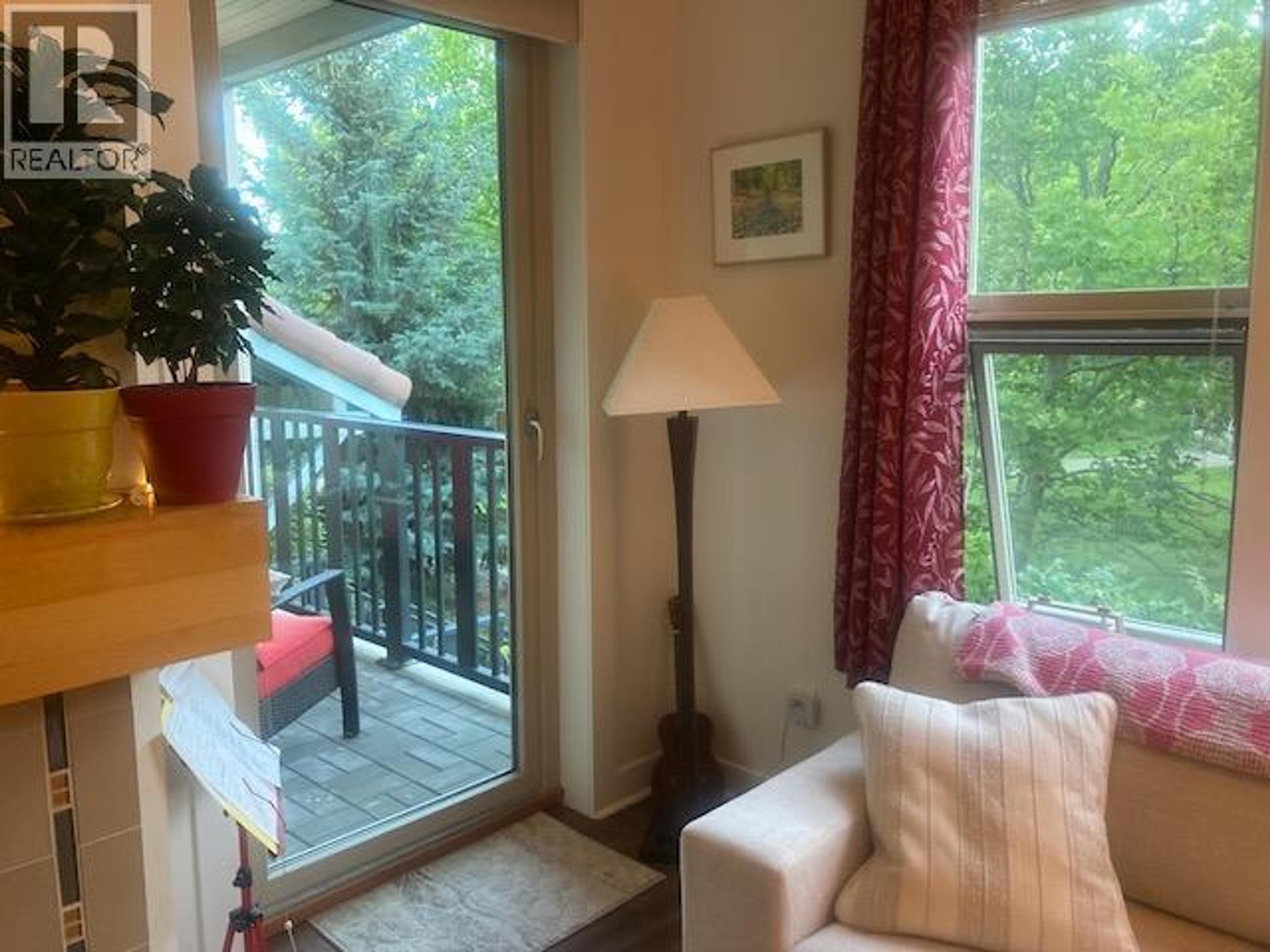 #146 4200 LAKESHORE DRIVE - 8