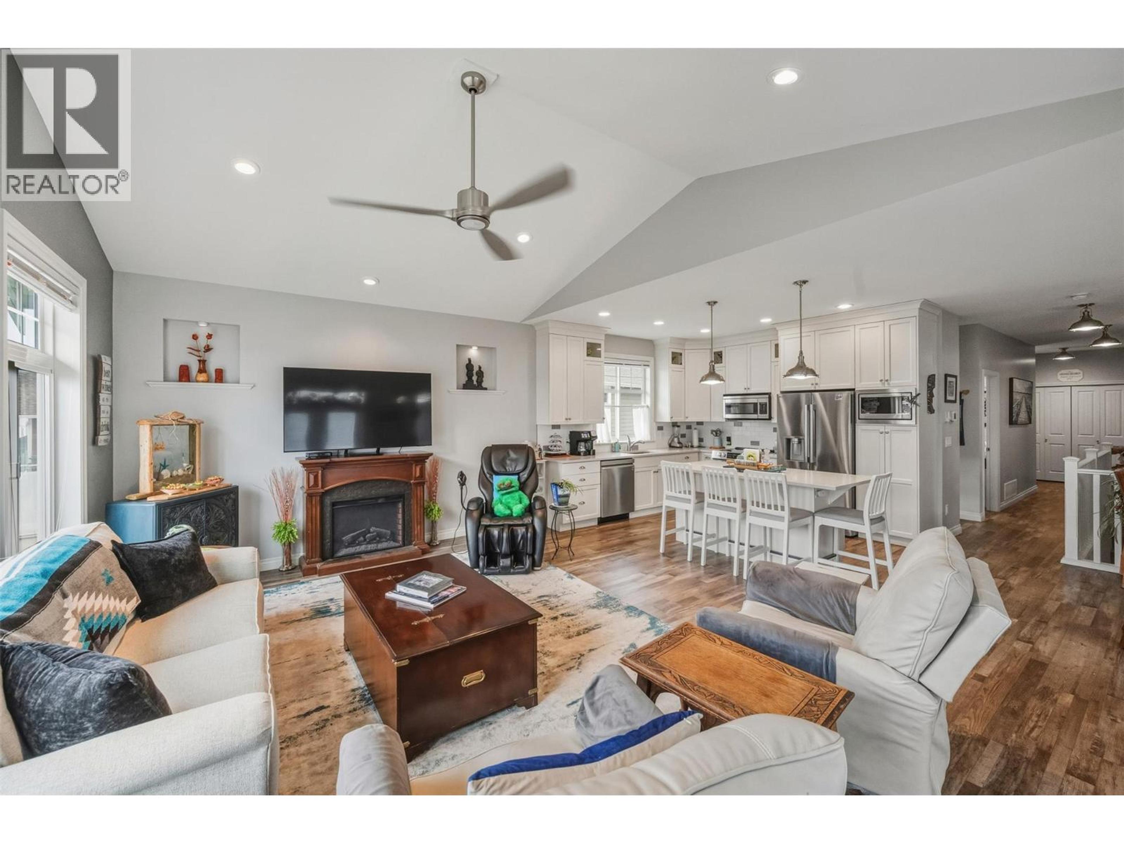 #269 2450 RADIO TOWER ROAD - 9