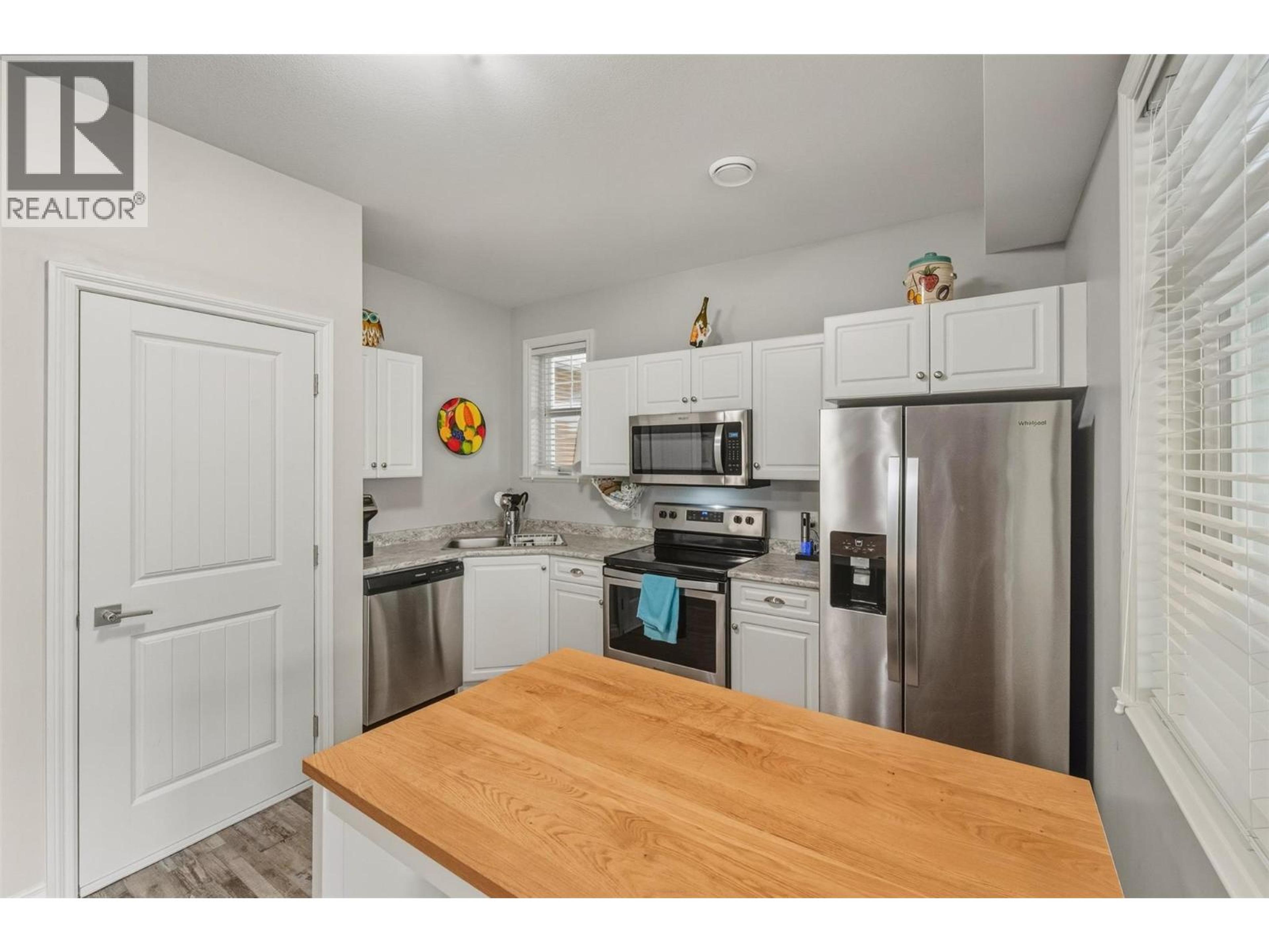 #269 2450 RADIO TOWER ROAD - 42