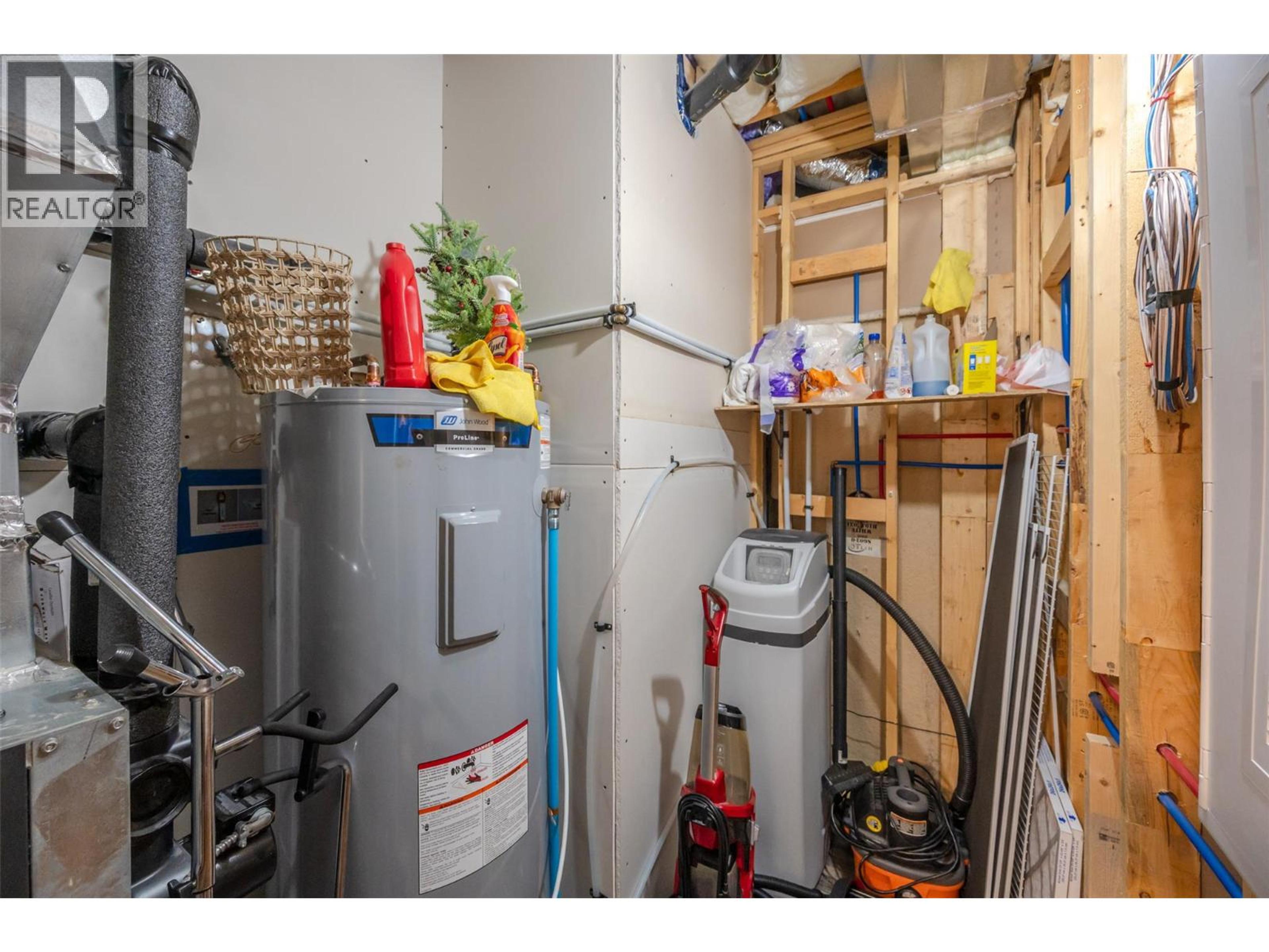 #269 2450 RADIO TOWER ROAD - 58