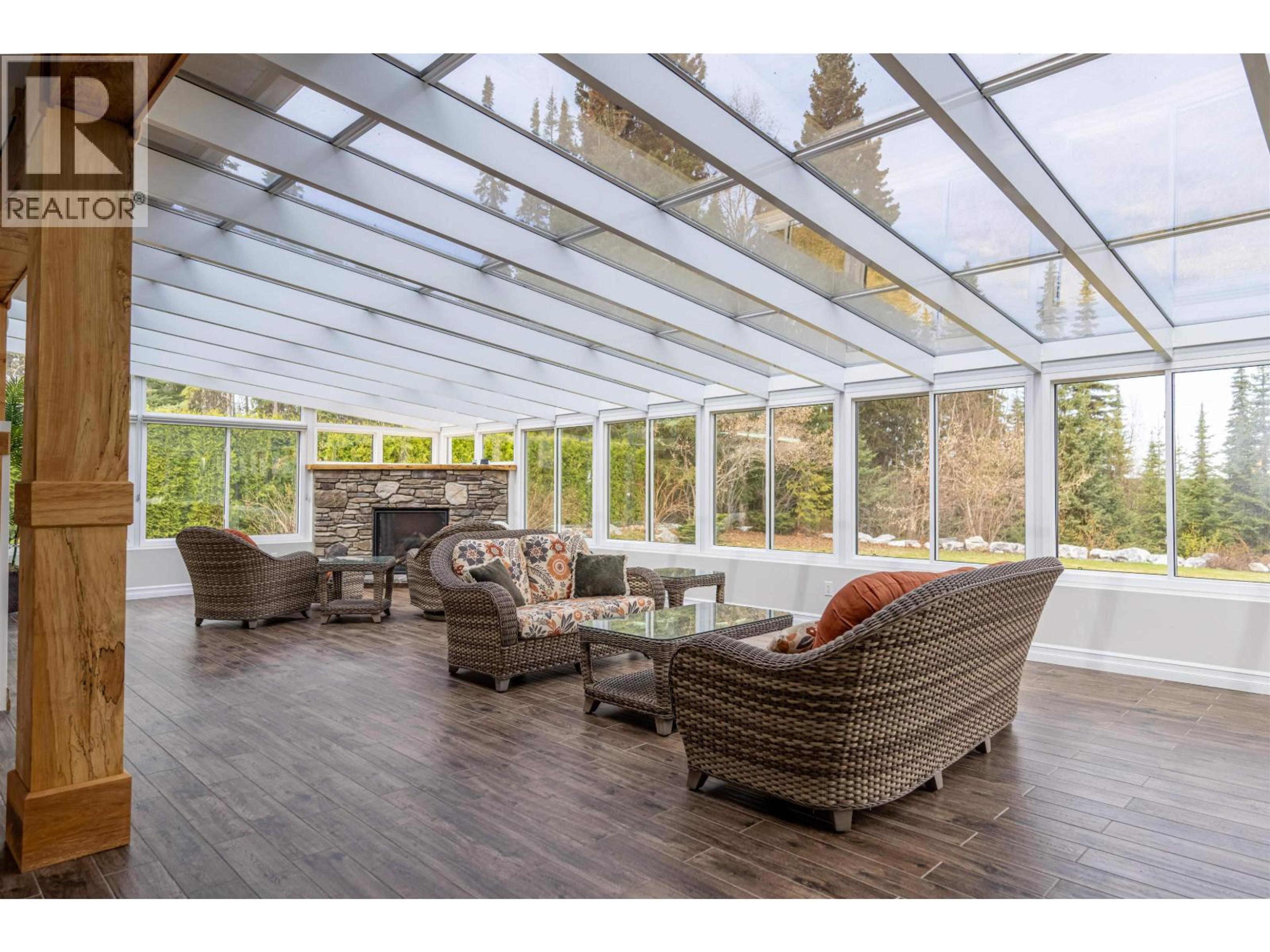 7003 VALLEYVIEW DRIVE - 14