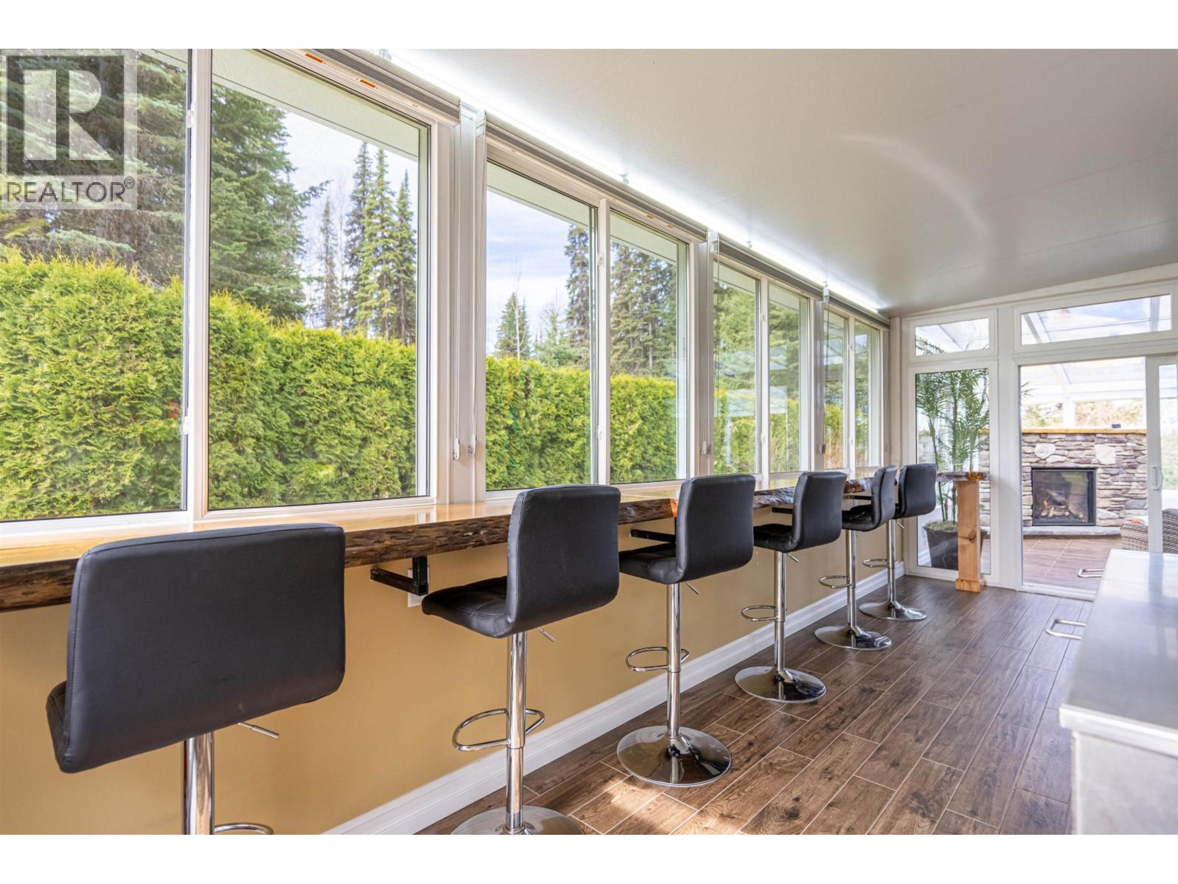 7003 VALLEYVIEW DRIVE - 16