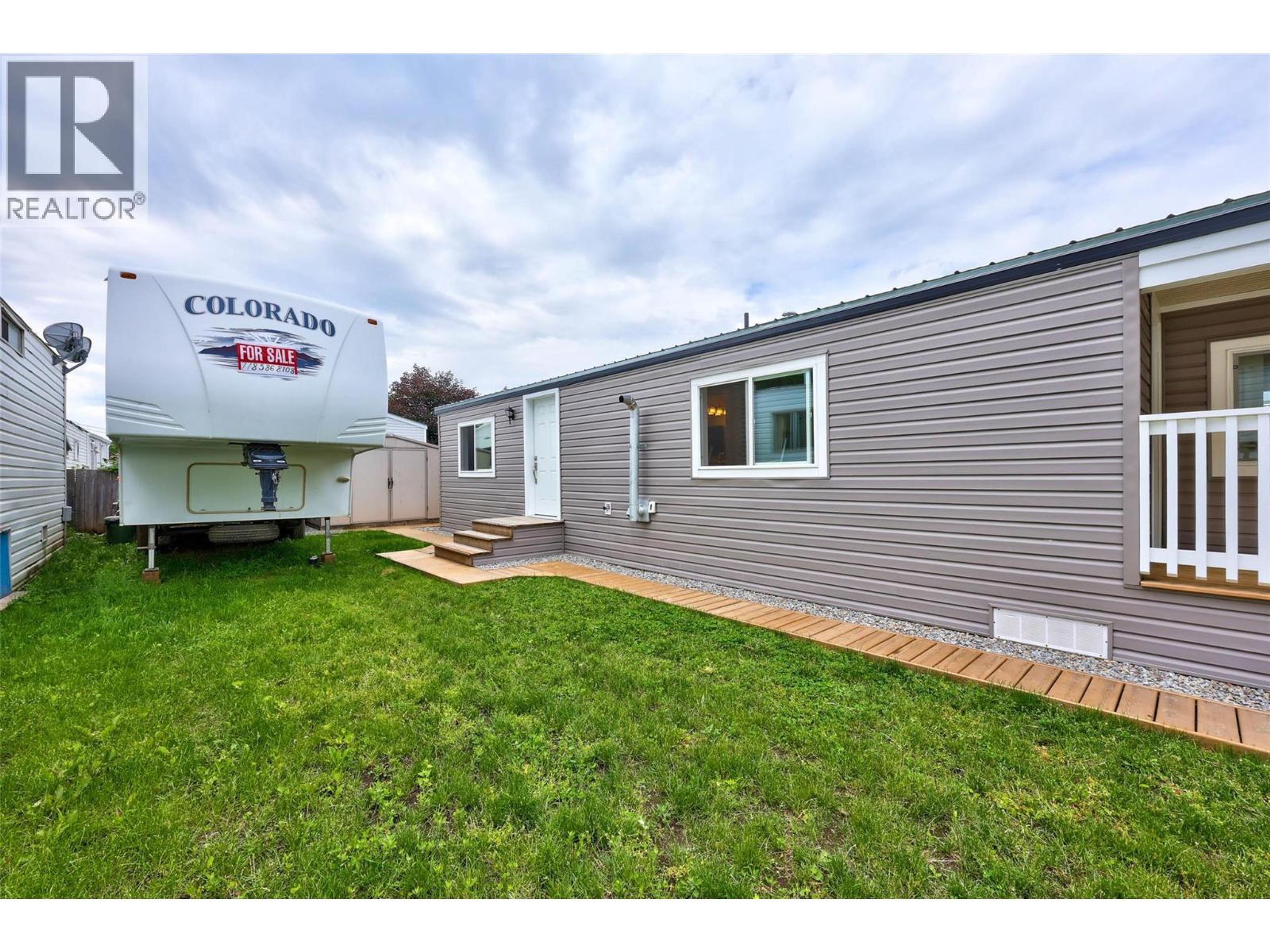 #32 1214 OKANAGAN AVENUE - 18