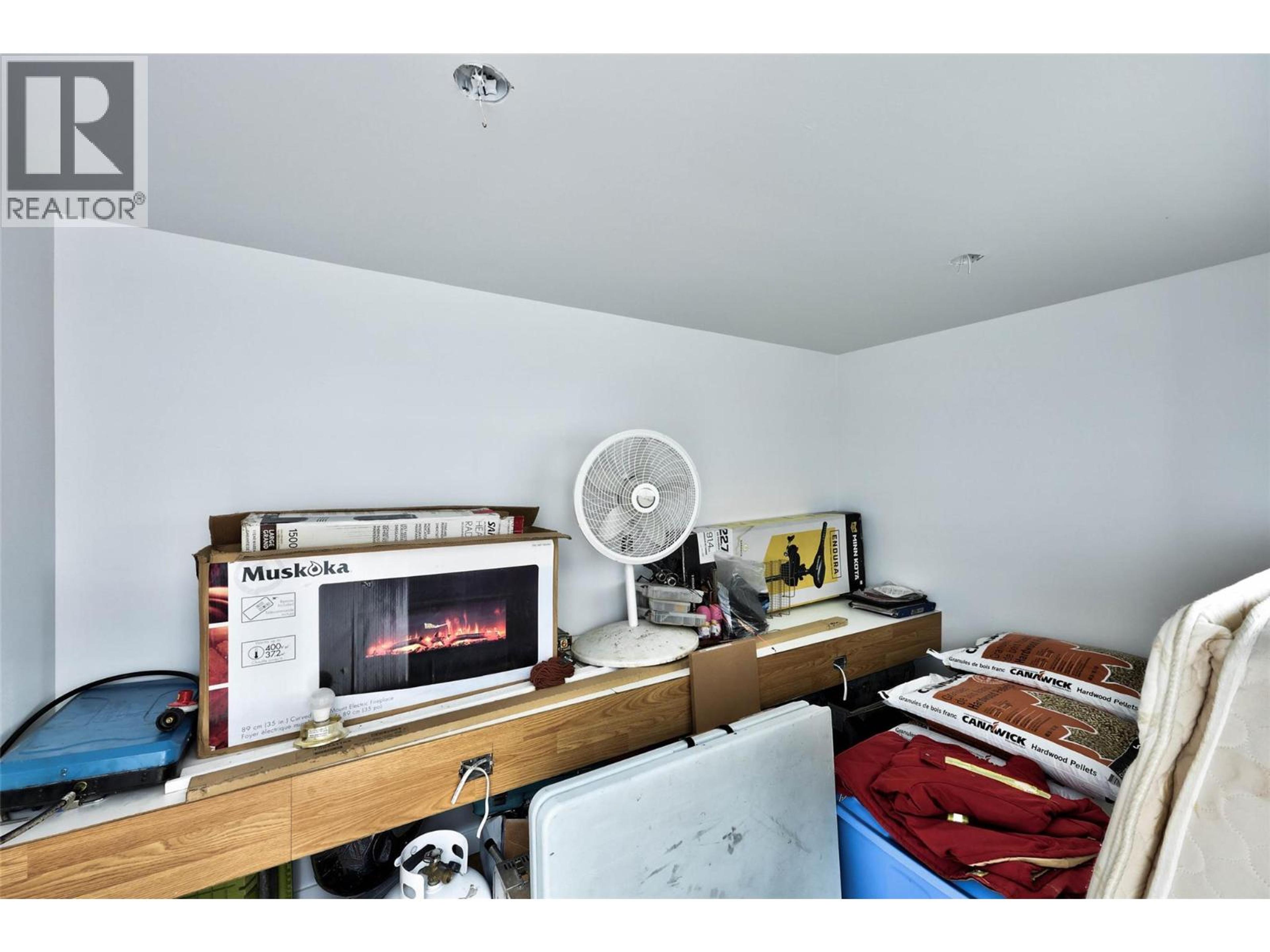 #32 1214 OKANAGAN AVENUE - 20