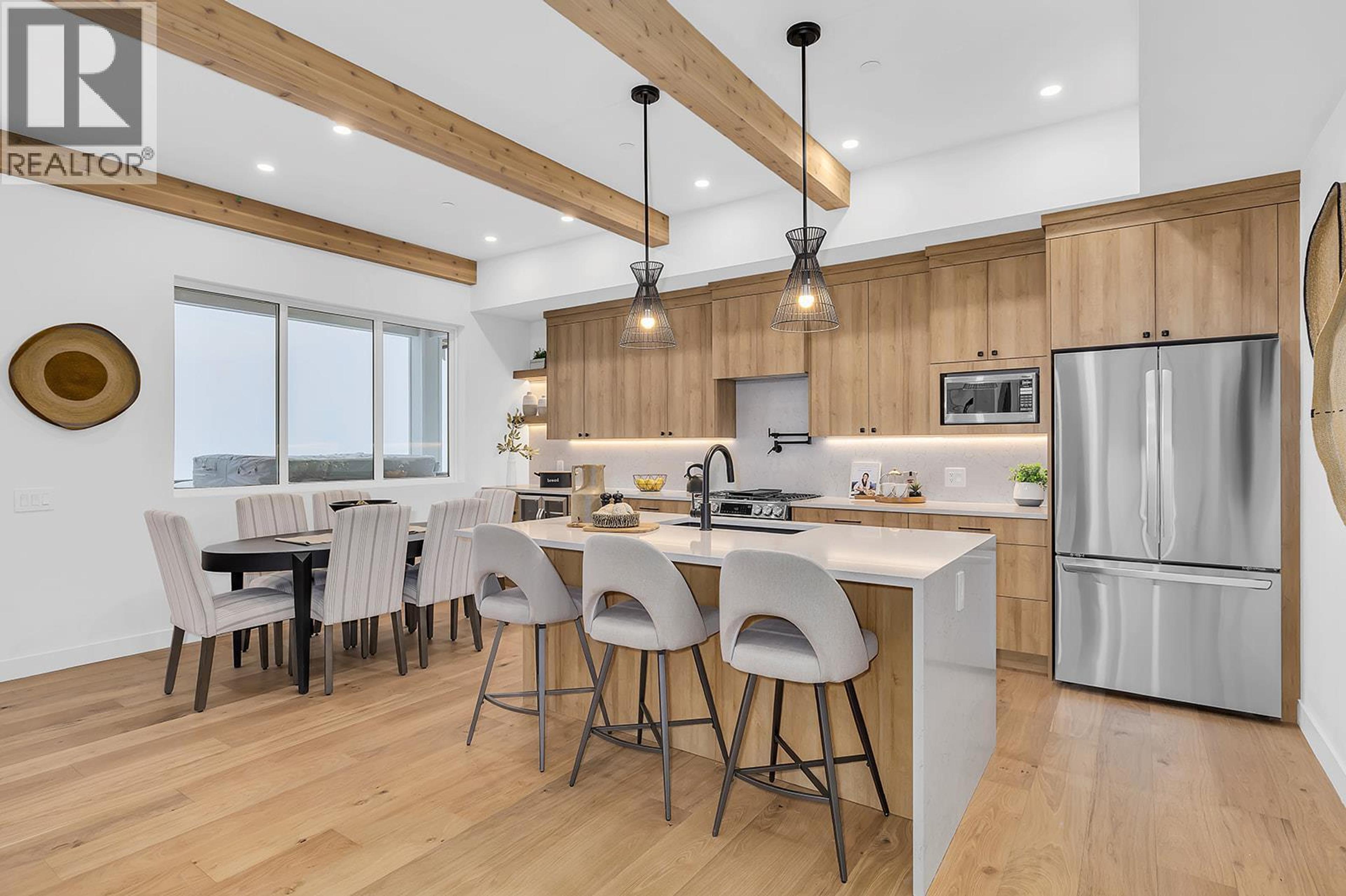 #82 255 FEATHERTOP WAY - 8