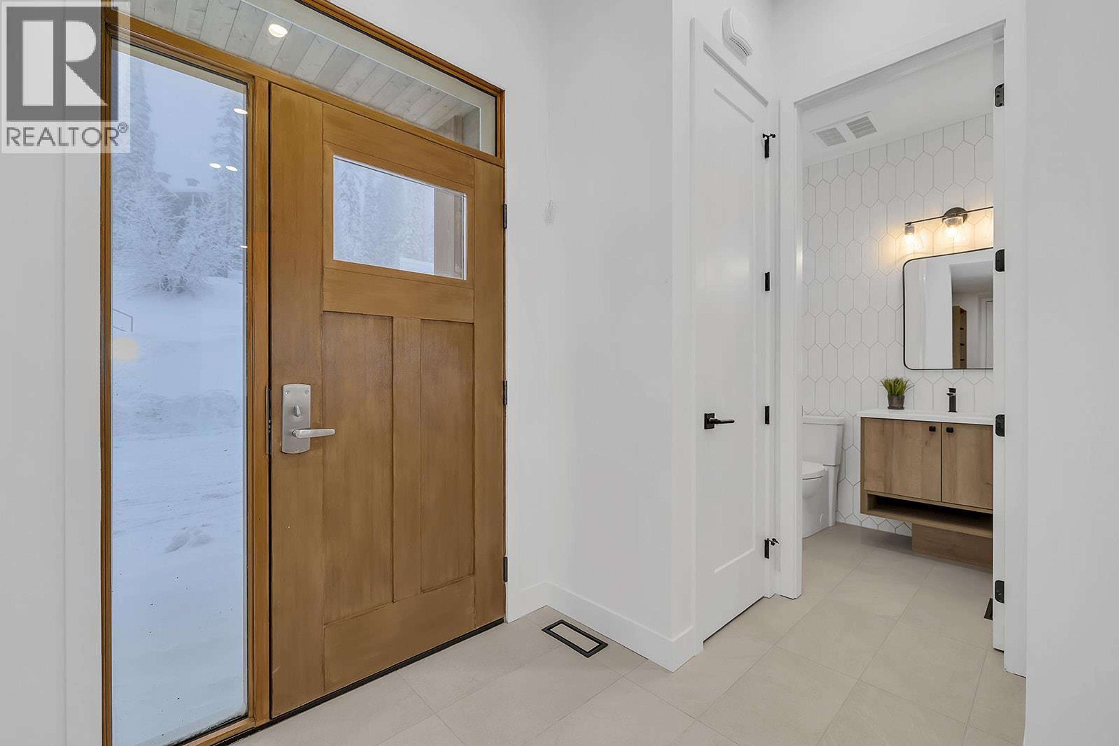 #82 255 FEATHERTOP WAY - 14