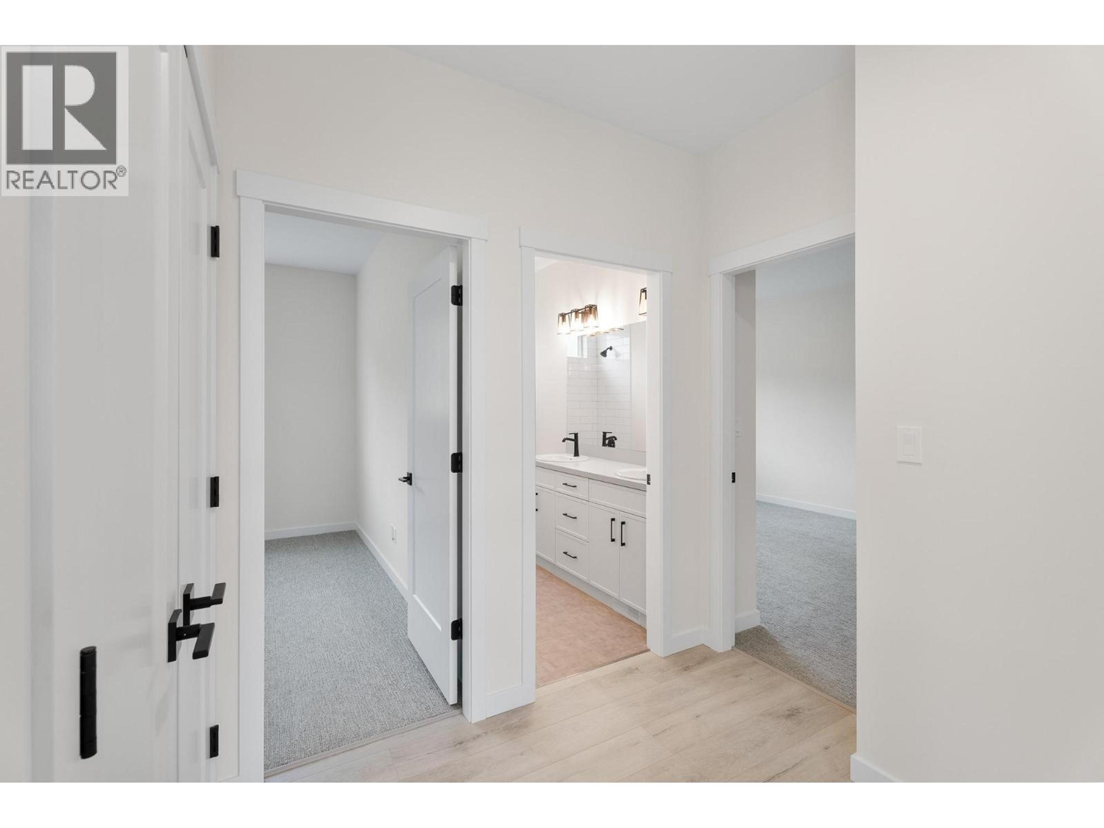 2594 GRAND VIEW PLACE - 43