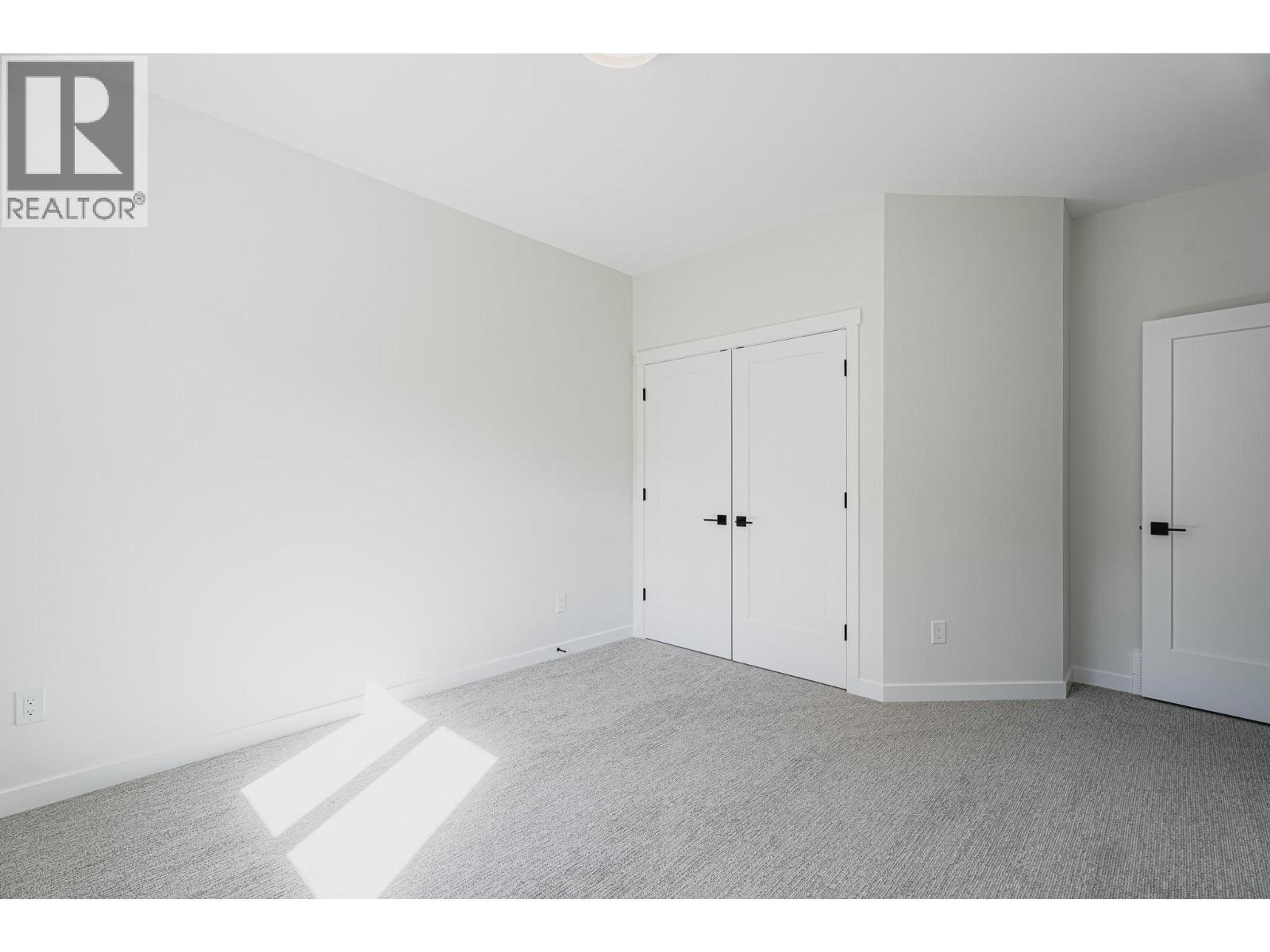 2594 GRAND VIEW PLACE - 41