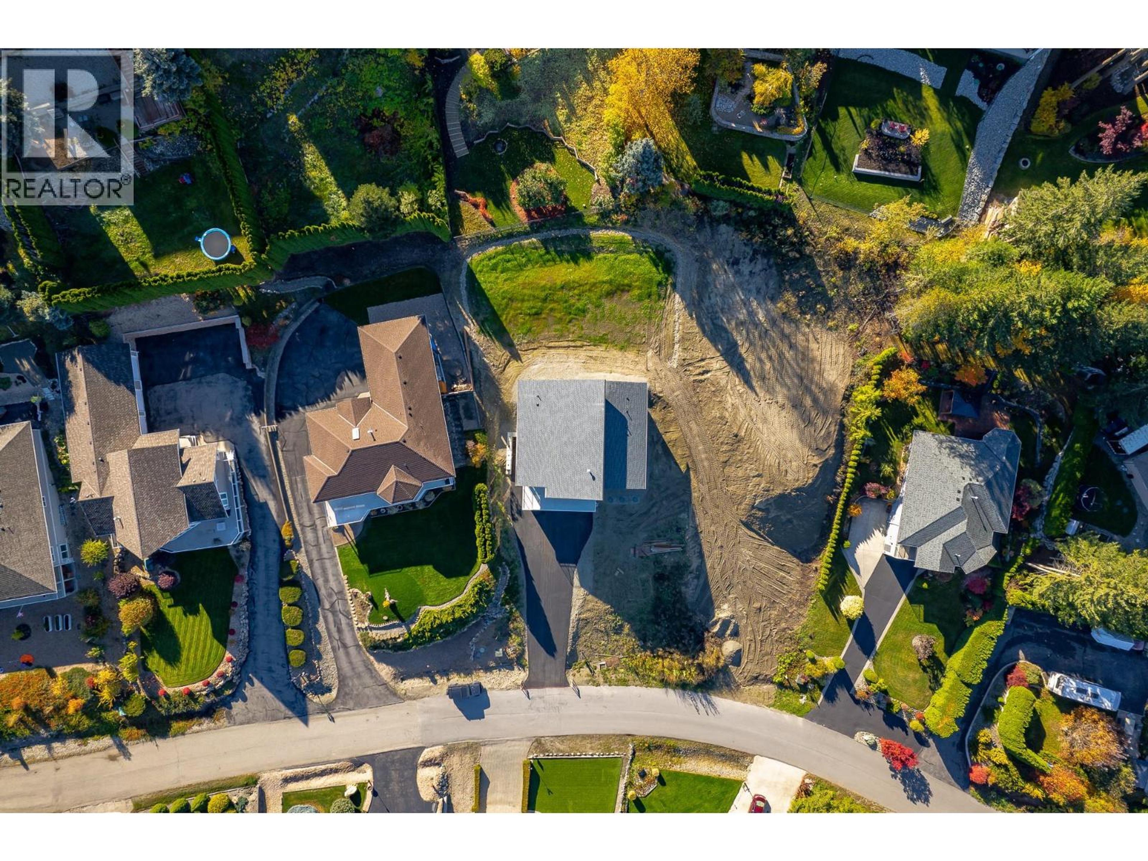 2594 GRAND VIEW PLACE - 12