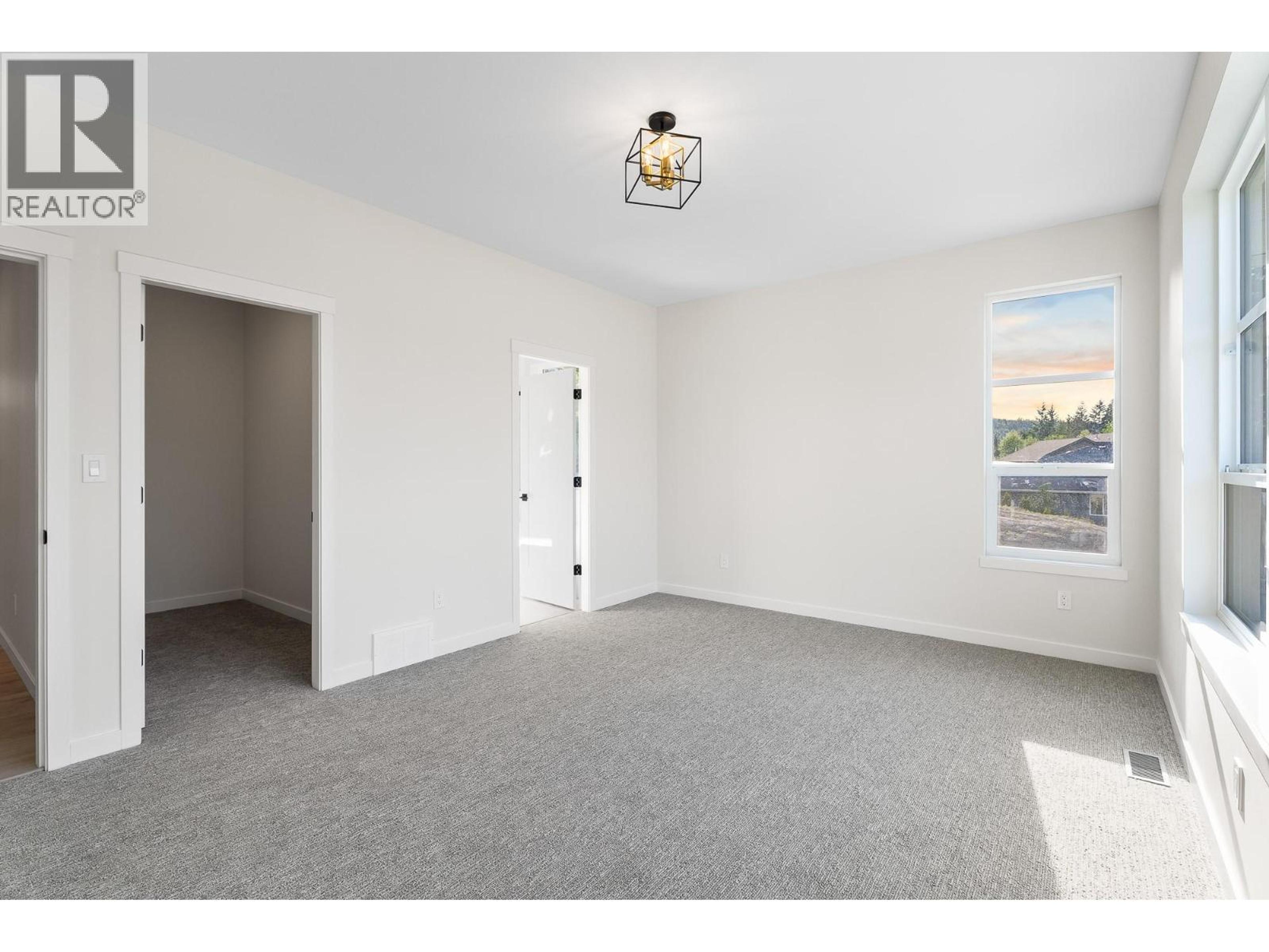 2594 GRAND VIEW PLACE - 37