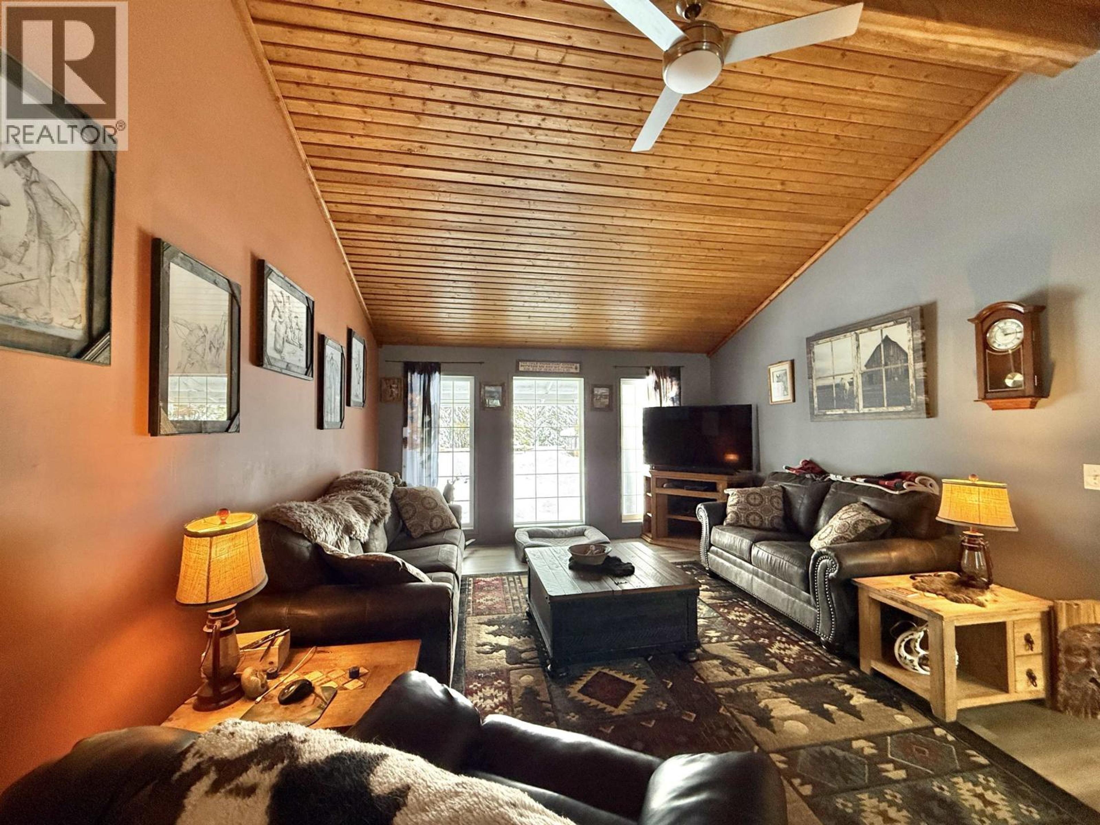 4778 SOUTHWOOD ROAD - 11