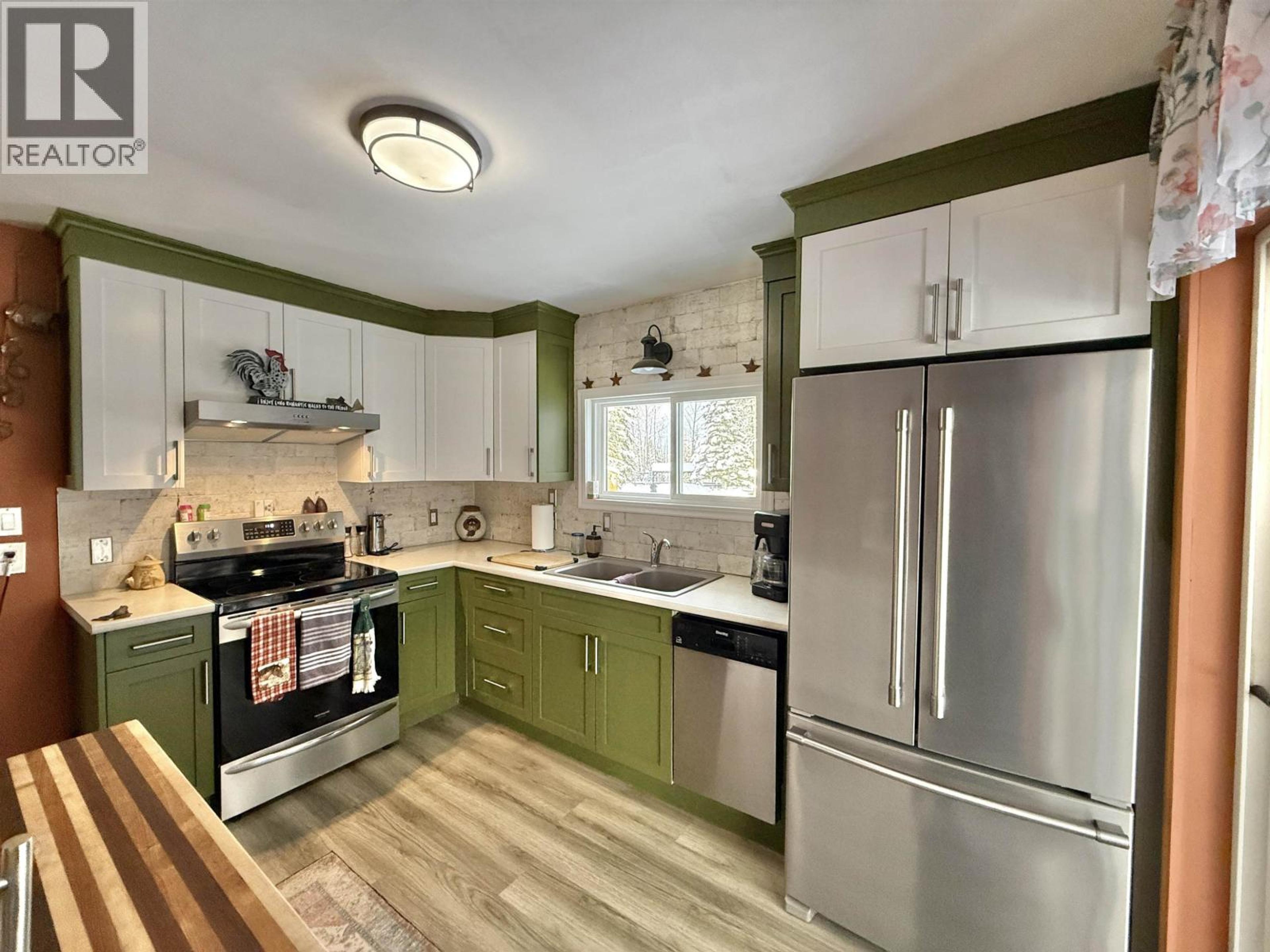 4778 SOUTHWOOD ROAD - 6