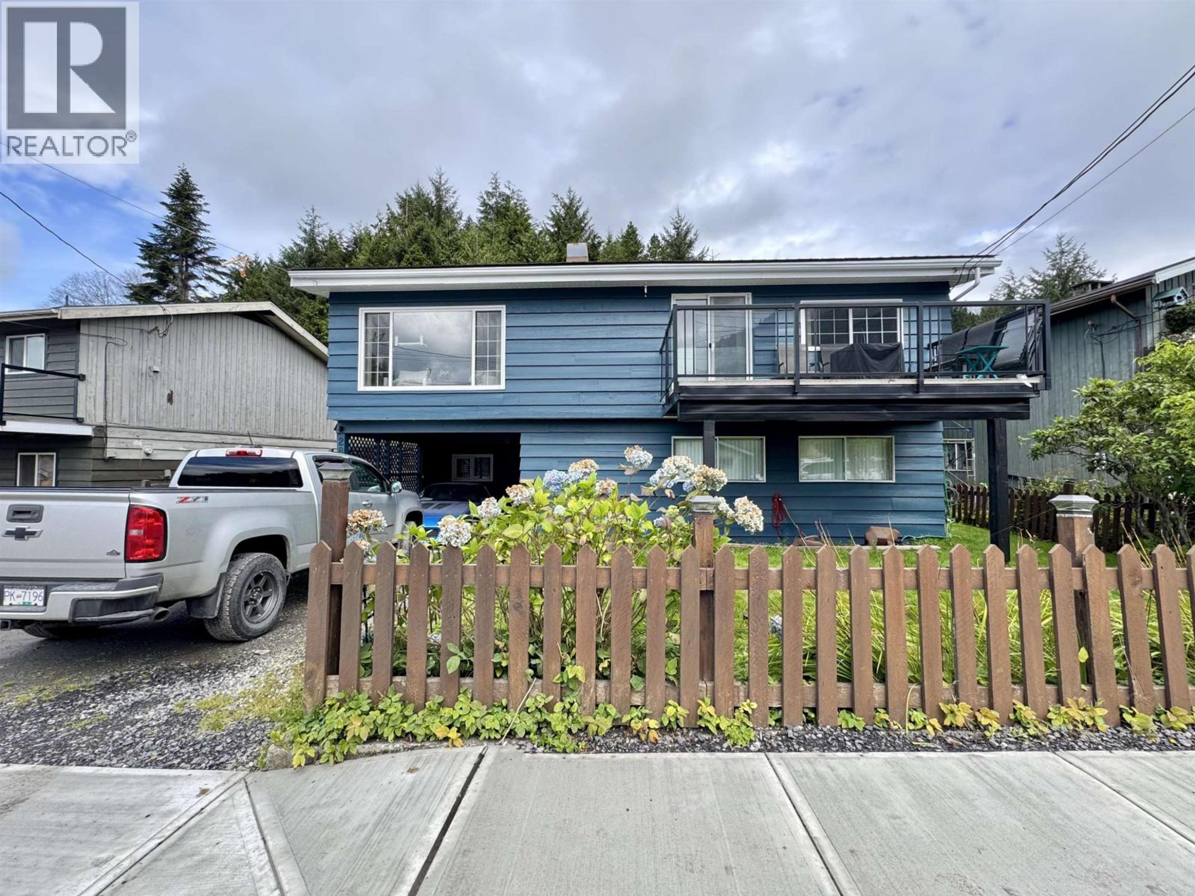 284 CRESTVIEW DRIVE - 36