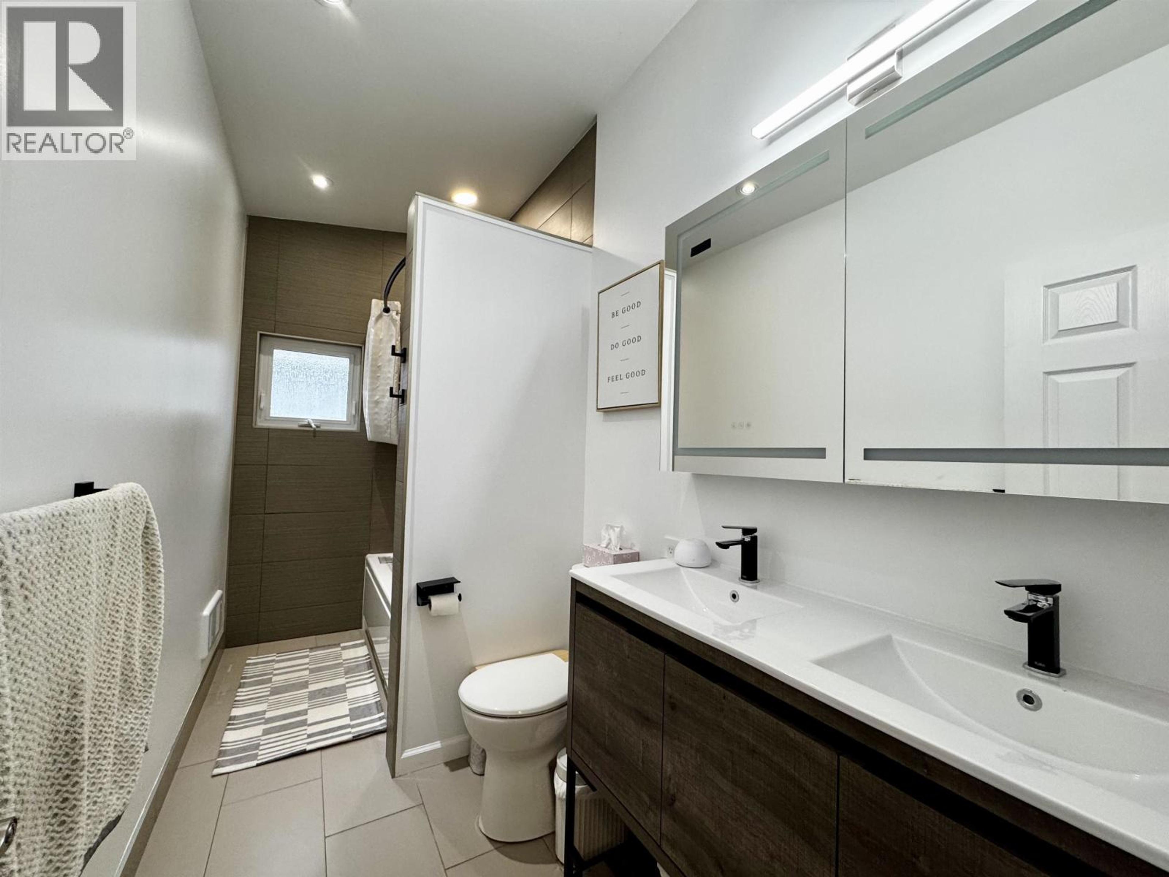 284 CRESTVIEW DRIVE - 19