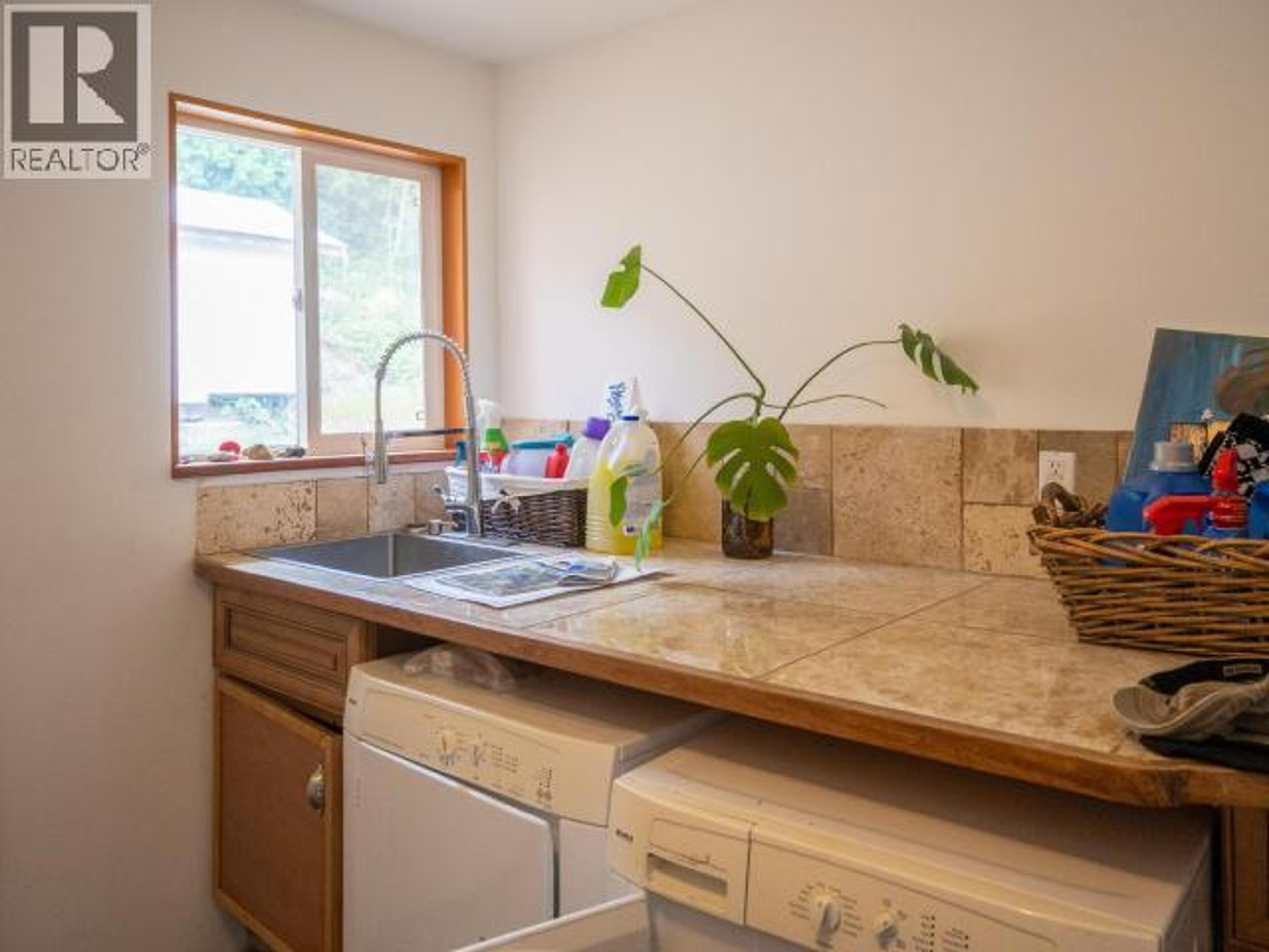 3431 ATREVIDA ROAD - 98