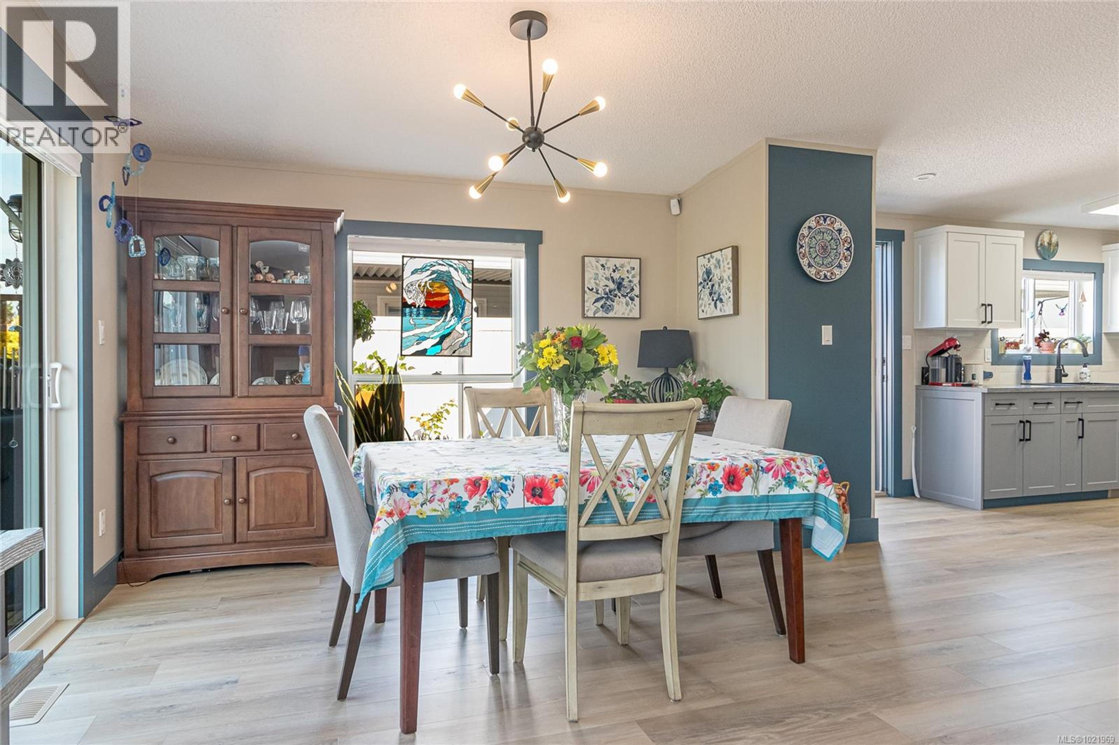 #42 450 STANFORD AVE E - 24