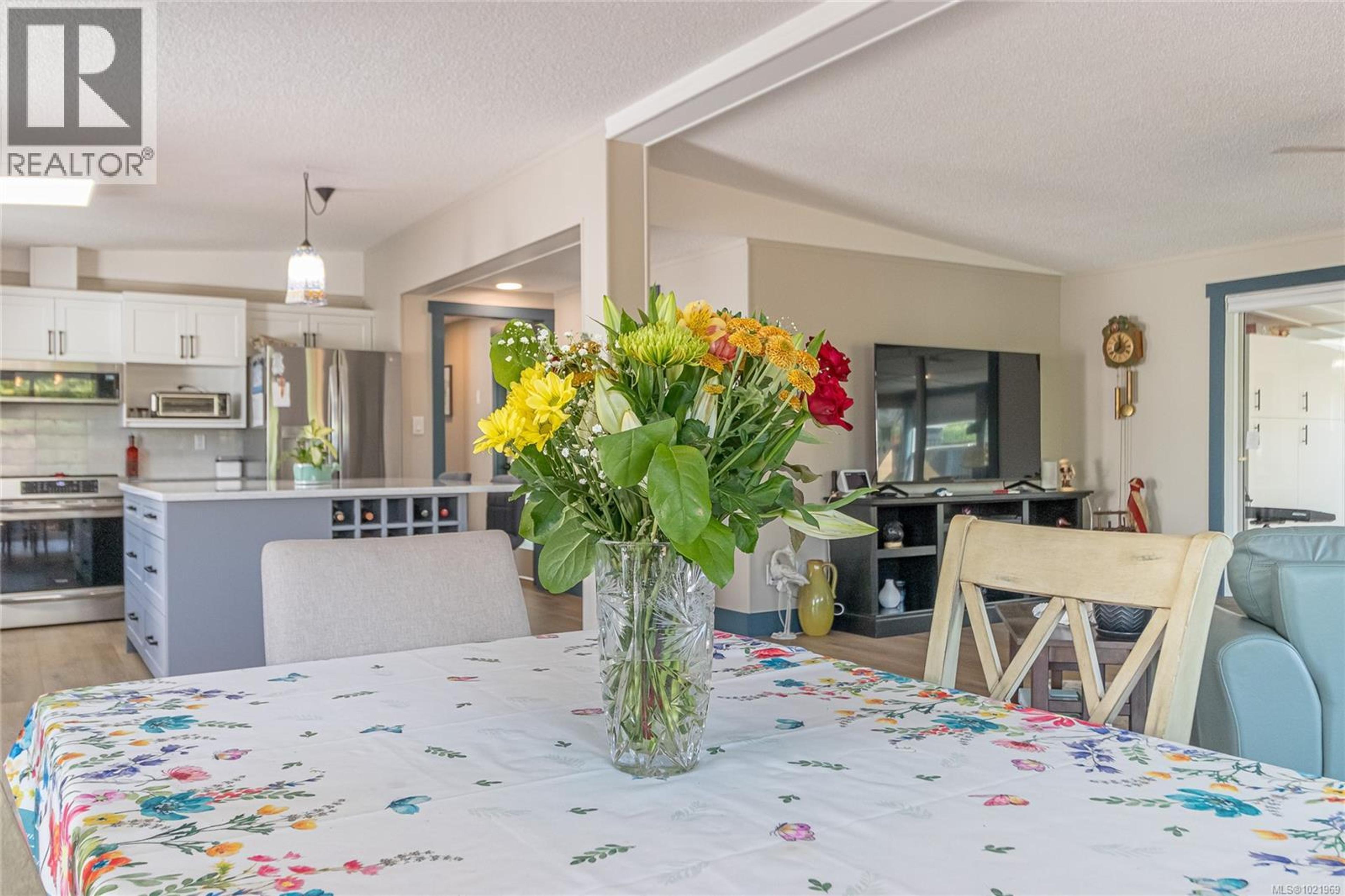 #42 450 STANFORD AVE E - 25