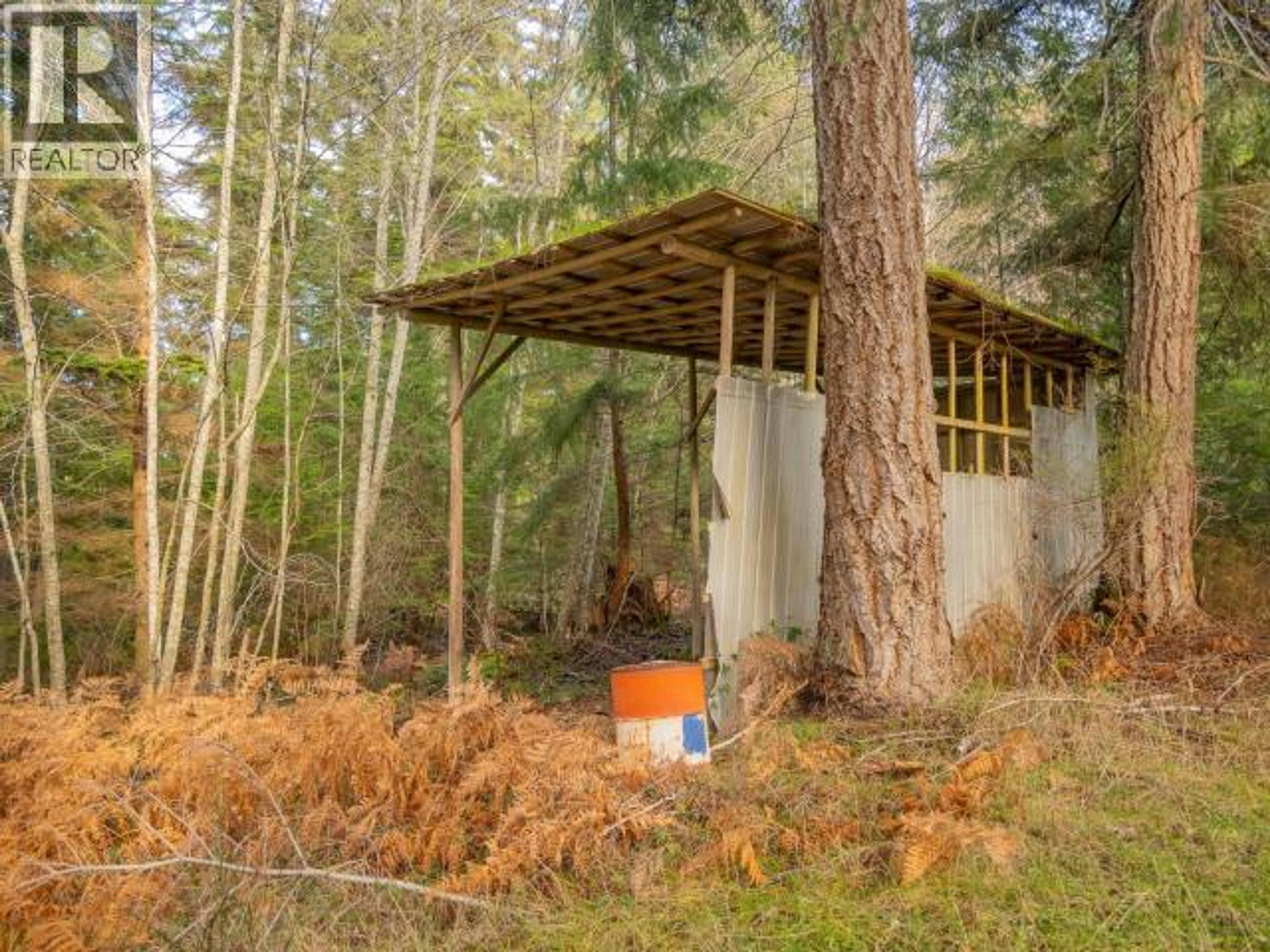 3559 GILLIES BAY RD ROAD - 29